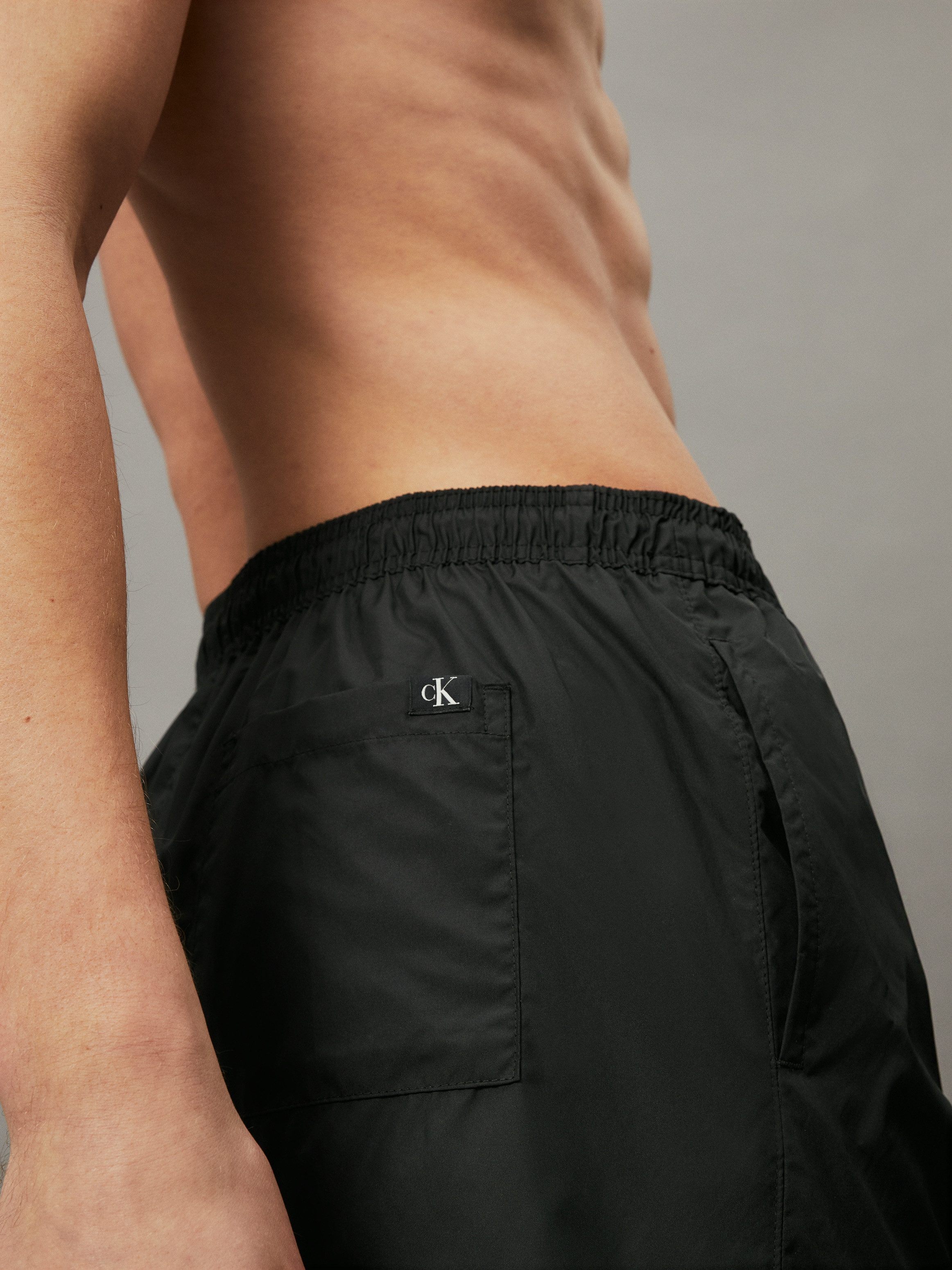 Calvin Klein Swimwear Zwemshort MEDIUM DRAWSTRING met contrastkleurig logo