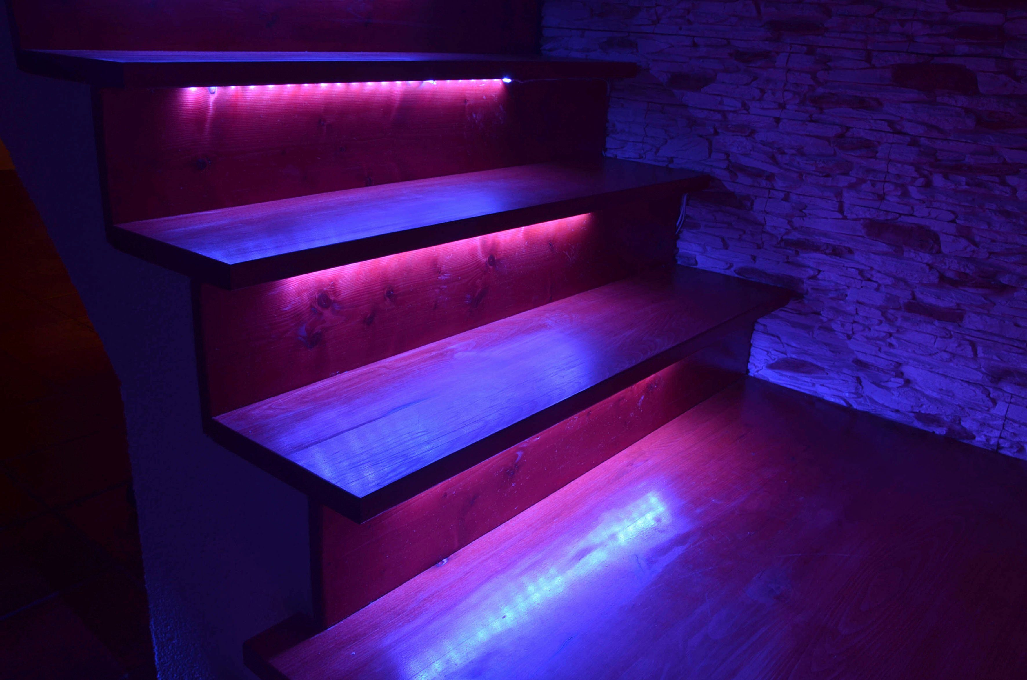 näve Led-strepen Stripe LED strip RGB, 5m, infrarood afstandsbediening, IP20, dimbaar, 19W (1 stuk)