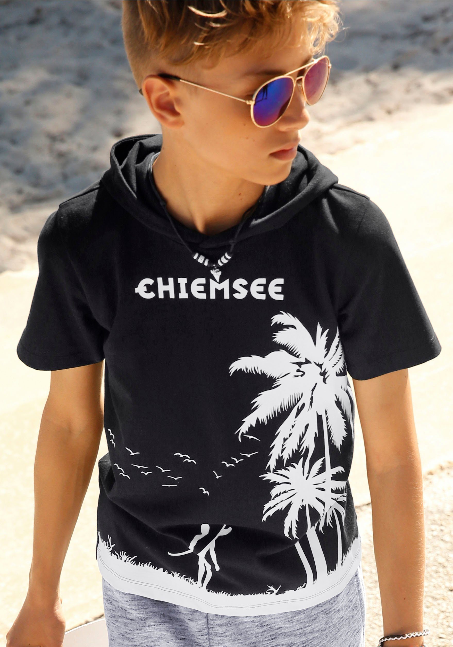 Chiemsee T-shirt Met palm print korte mouw, bedrukt, met capuchon, van katoen, van jersey-stof