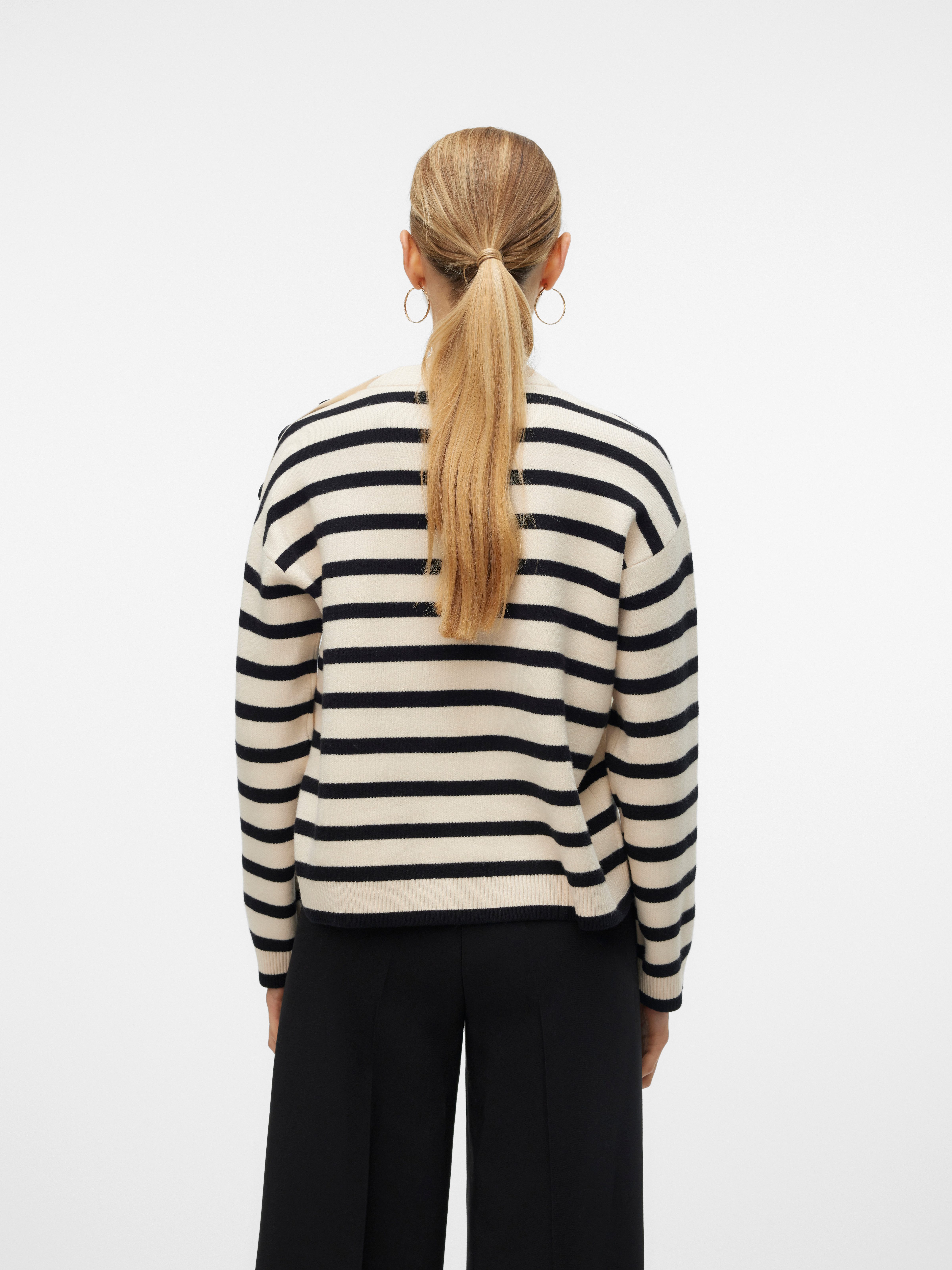 Vero Moda Trui met ronde hals VMSABA LS O-NECK BUTTON PULLOVER GA NOOS