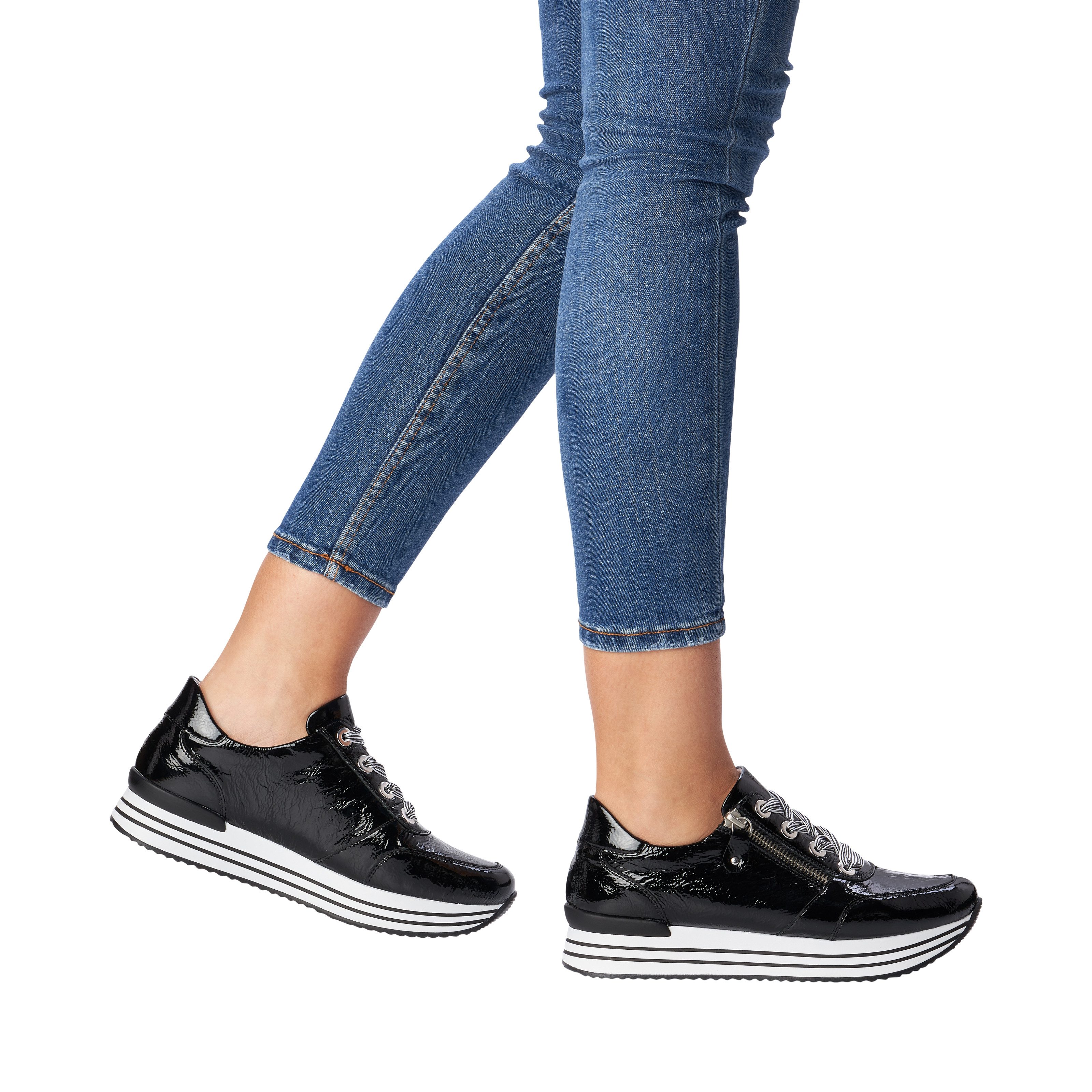 Remonte Plateausneakers , vrijetijdsschoen, halfschoen, veterschoen met gepolsterde schacht
