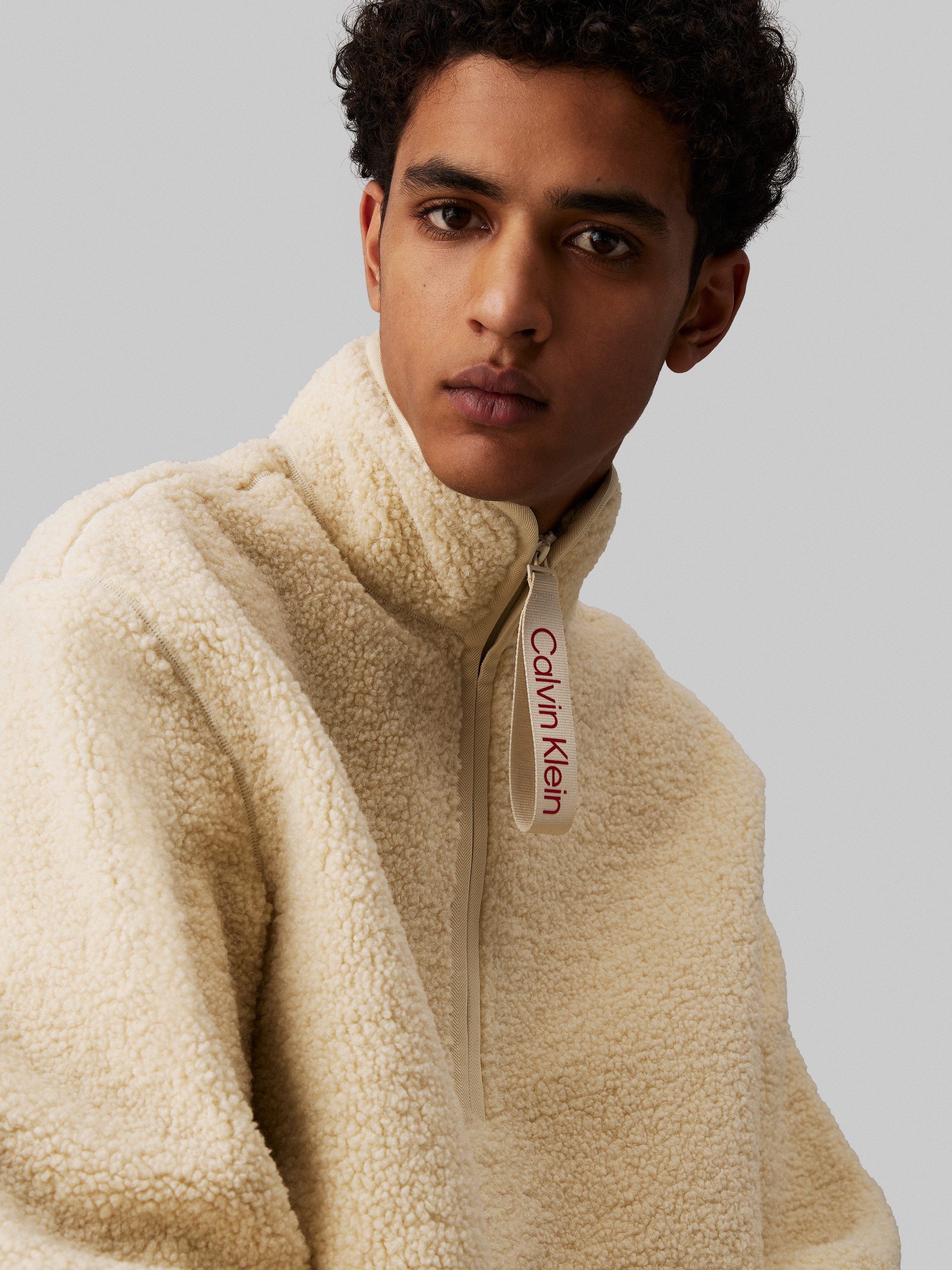 Calvin Klein Pluchen jack HALF ZIP SHERPA met een logo-opschrift