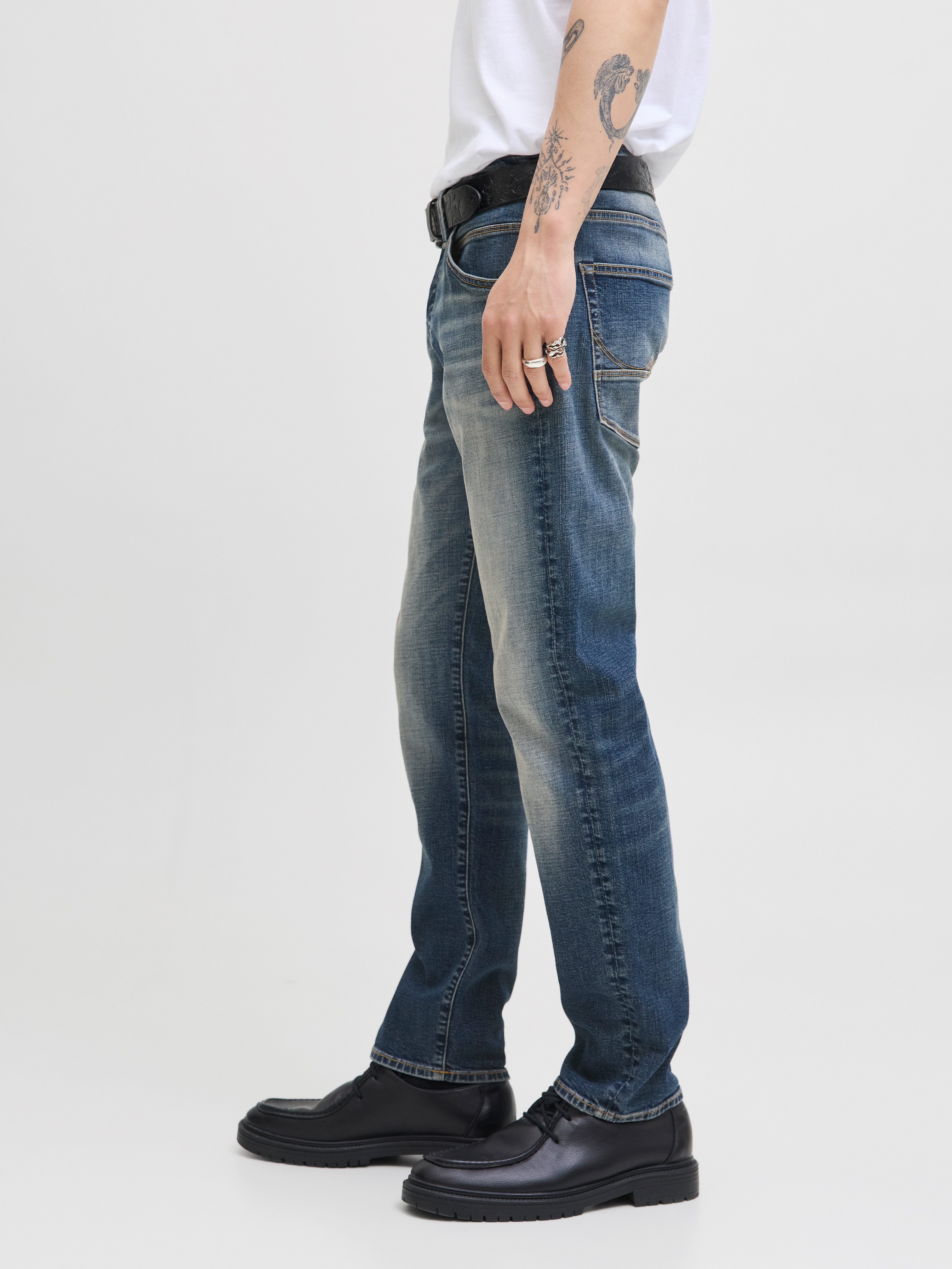 Jack & Jones Comfort fit jeans JJIMIKE JJFOX CB 08