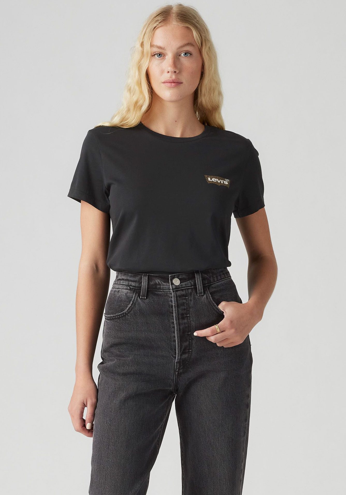 Levi's T-shirt The Perfect Tee met gebloemde batwing-logoprint