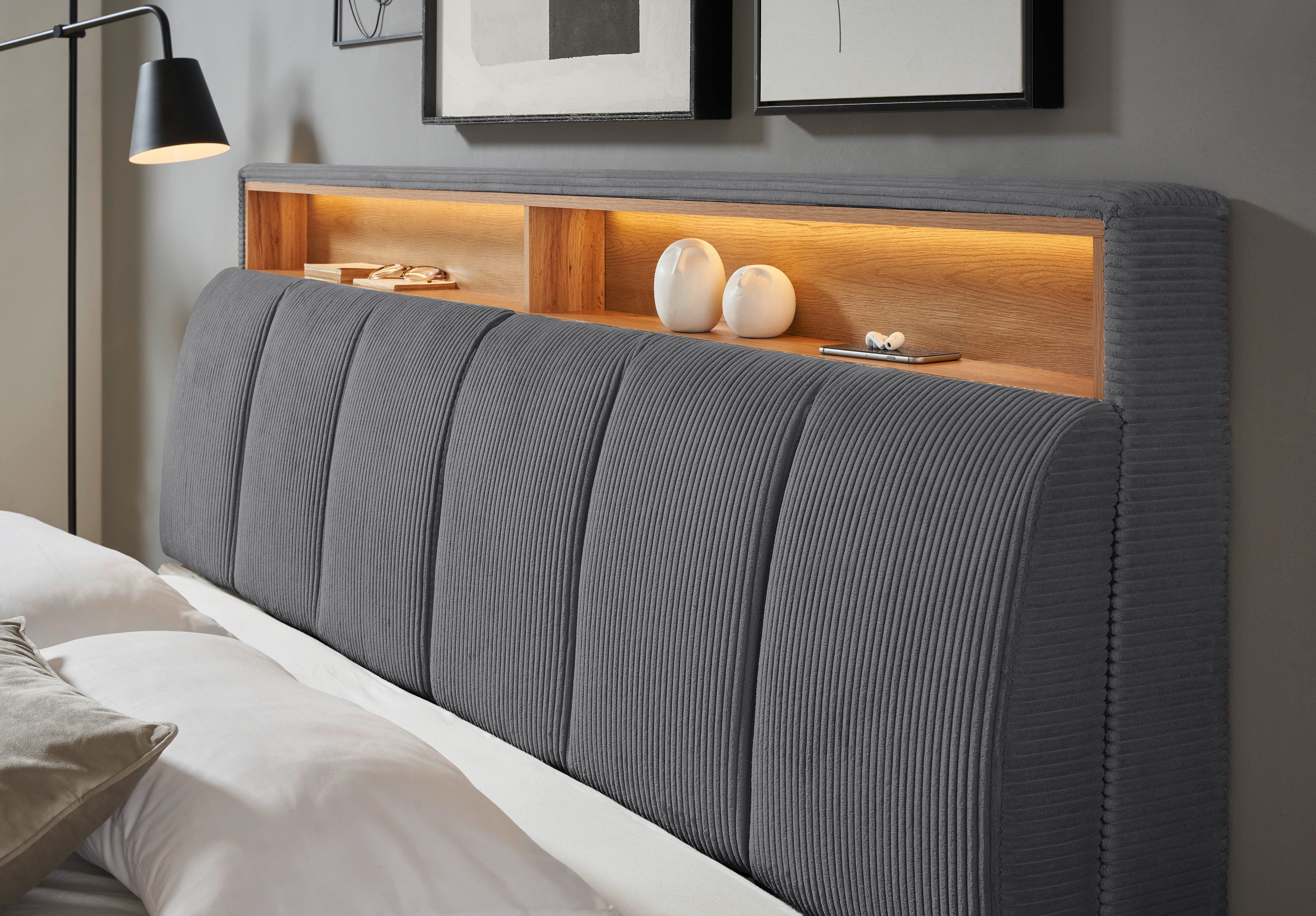 INOSIGN Gestoffeerd bed CiTY/GiRON,, gepolsterd opbergbed, met LED-verlichting Bedkisten met hondenbed of als opbergruimte, opklapbare hoofdeinden