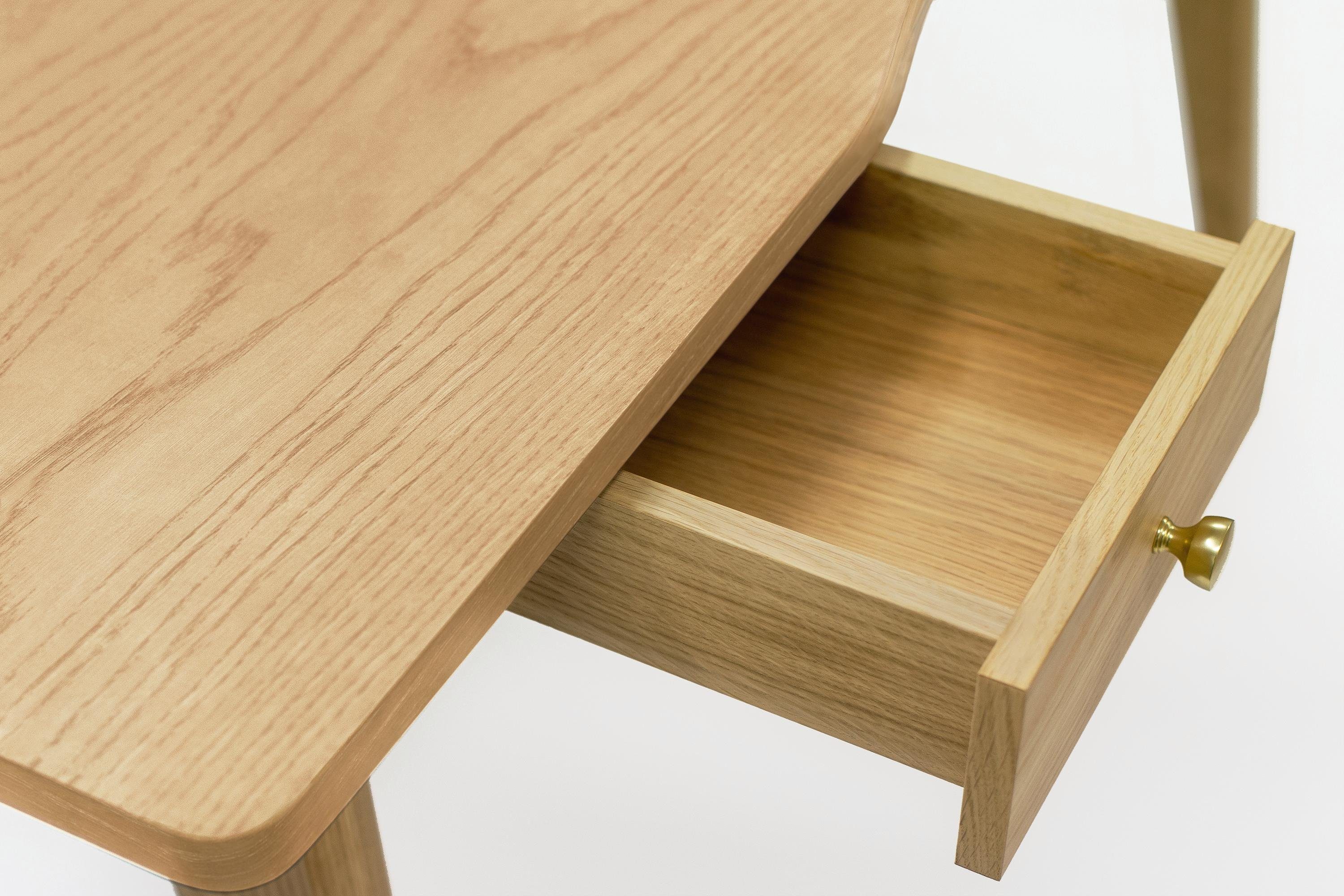 Woodman Bureau Peer in scandinavisch design, tafelpoten van massief eiken