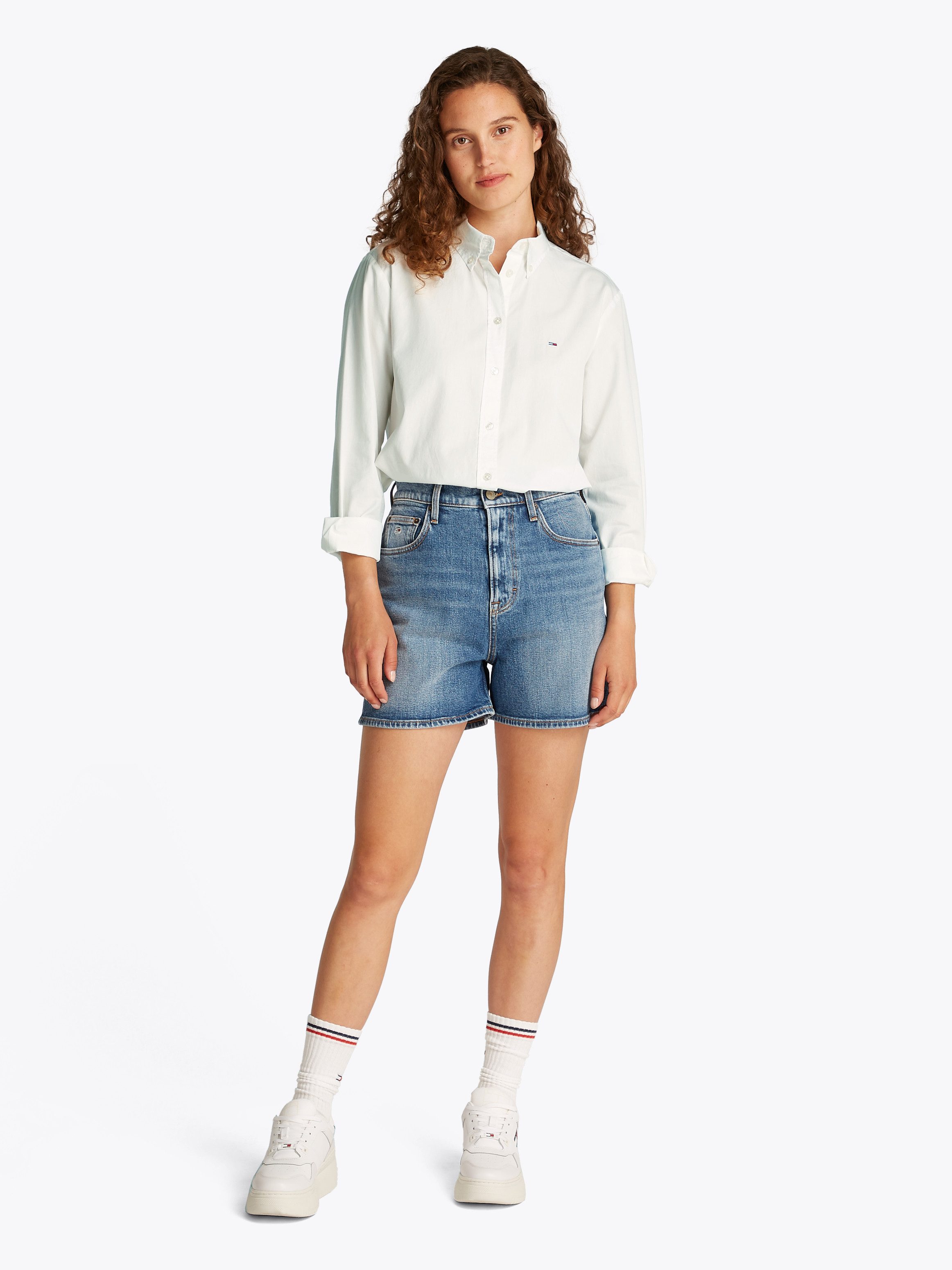 TOMMY JEANS Overhemdblouse TJW REG PINSTRIPE POPLIN SHIRT met naaldstrepen, logoborduring