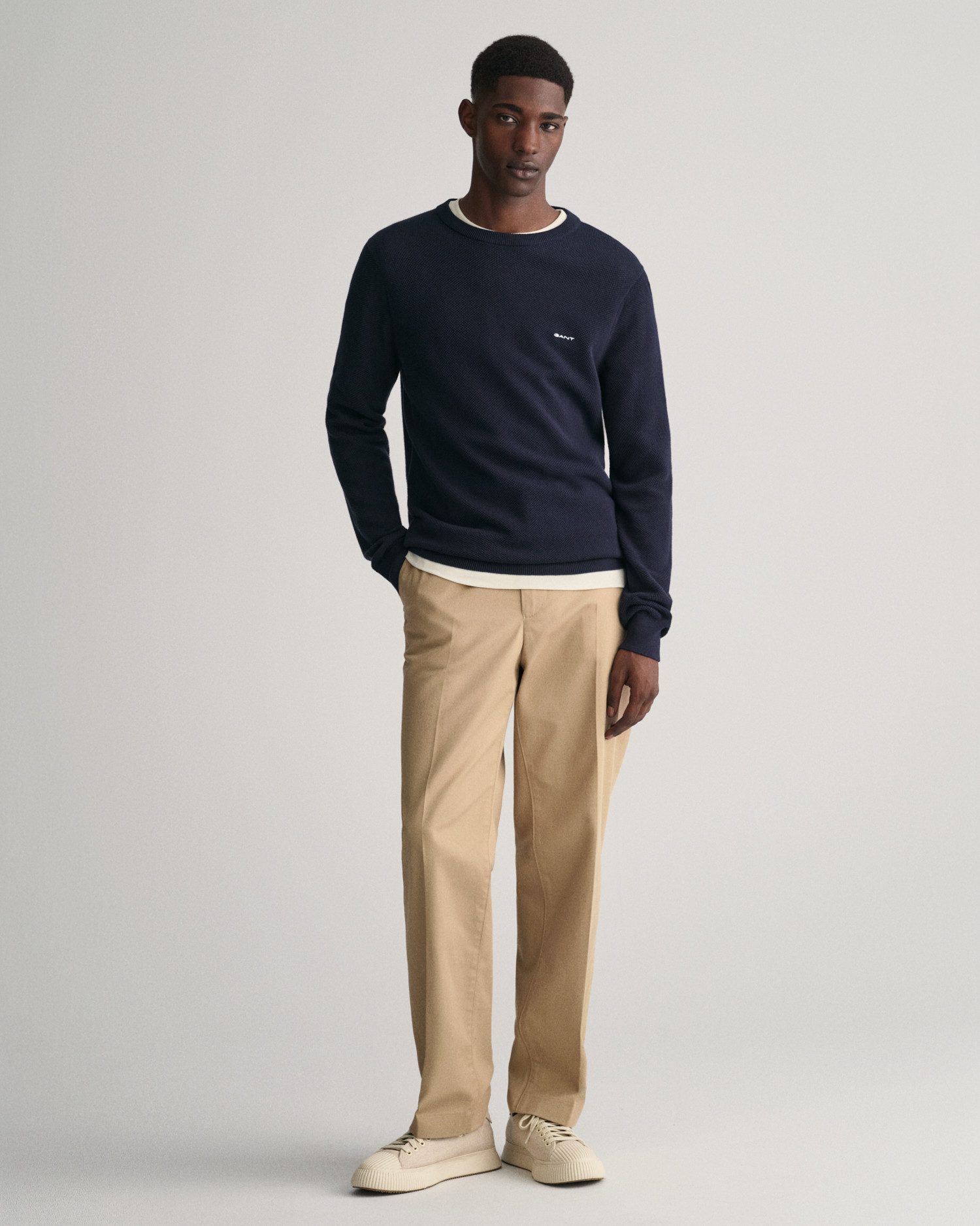 Gant Trui met ronde hals COTTON PIQUE C-NECK met logoborduursel op borsthoogte