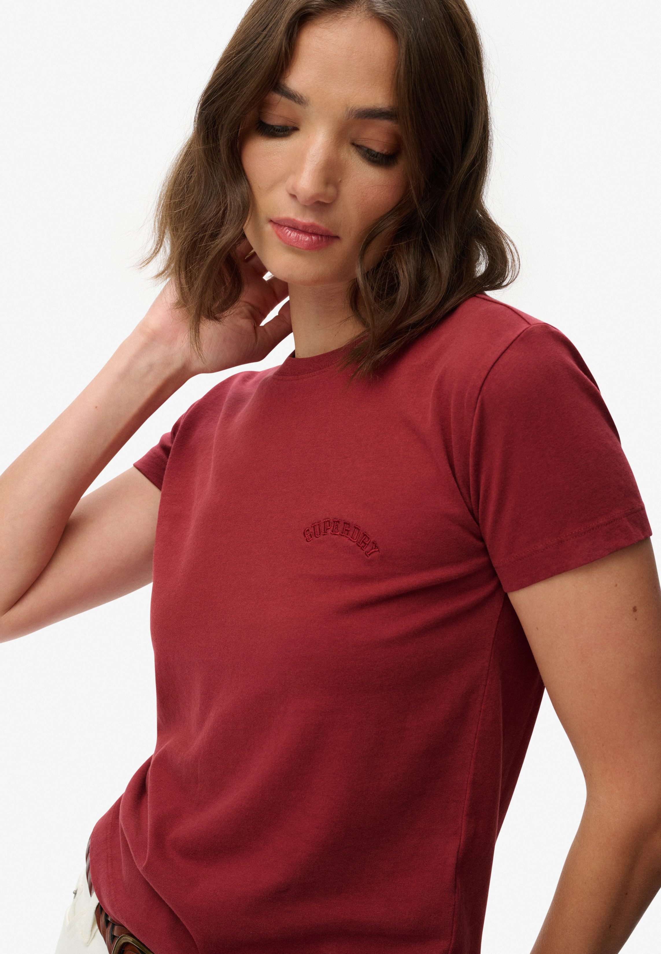 Superdry Shirt met korte mouwen SU-ESSENTIAL LOGO 90'S T SHIRT aangenaam draagcomfort door bijzonder zachte haptiek