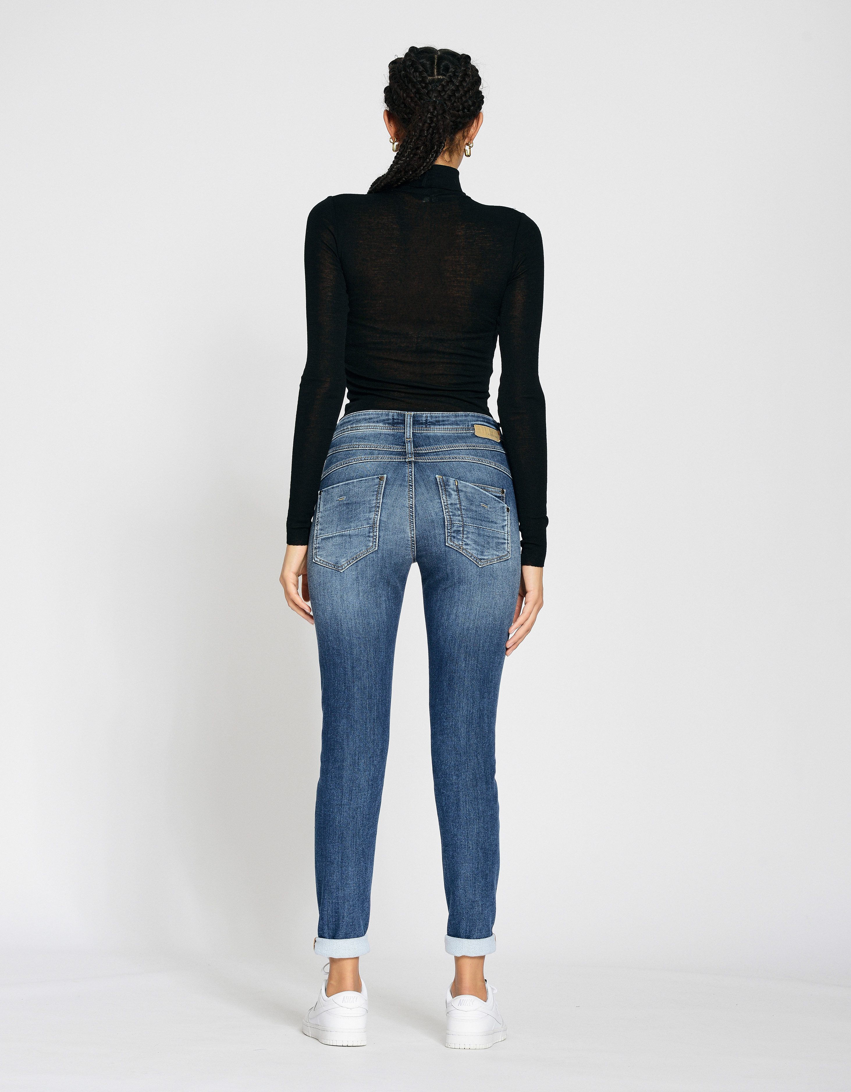GANG 5-pocket jeans 94AMELIE met dubbele achterzak