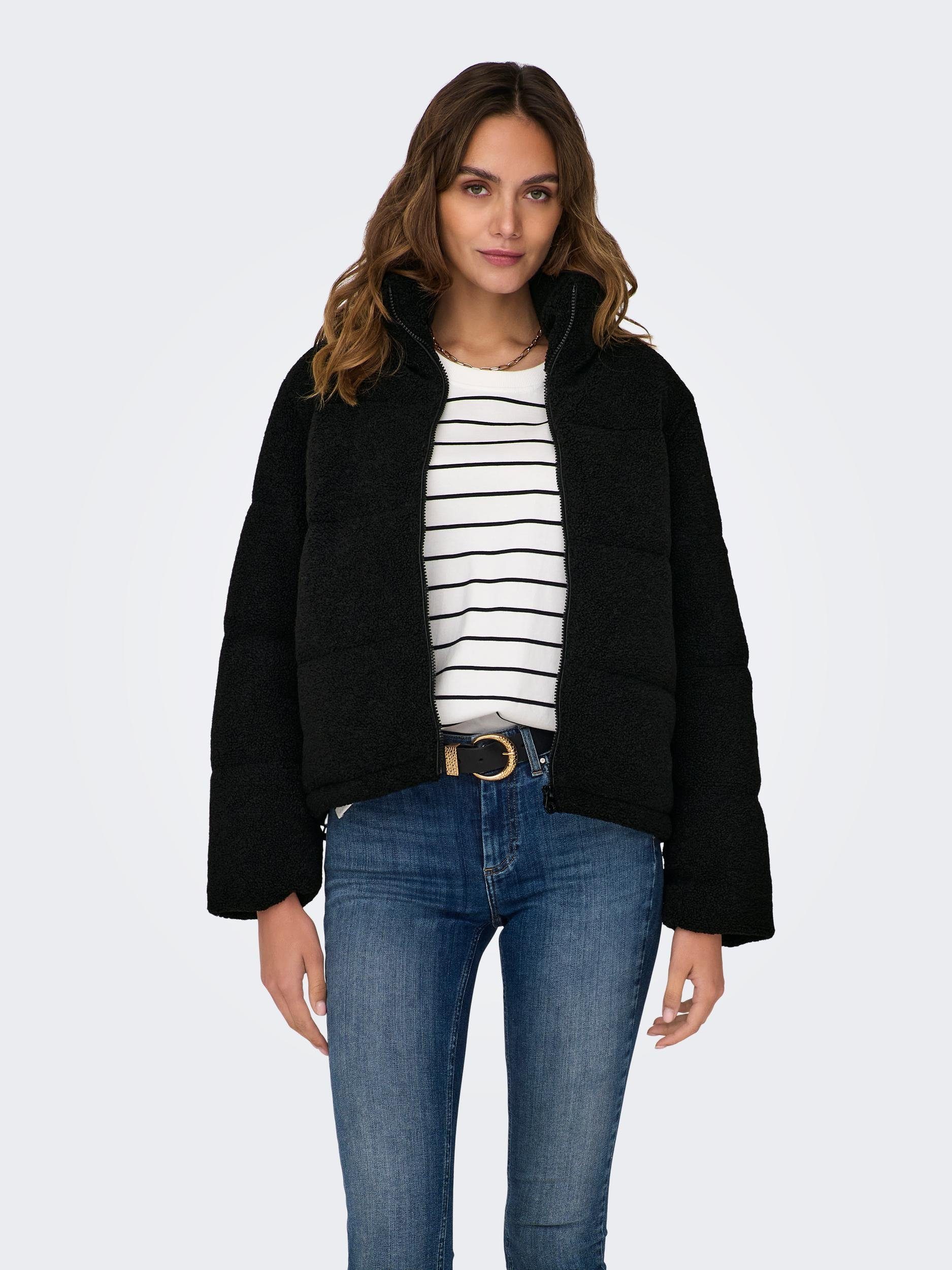 Only Gewatteerde jas ONLDOLLY TEDDY HIGHNECK PUFFER OTW