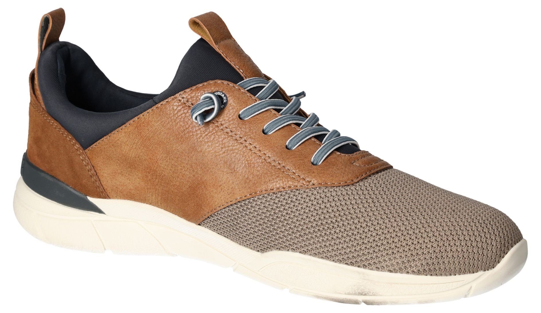Mustang Shoes Slip-on sneakers met mustang merketiket, vrijetijdsschoen, lage schoen, instapschoen