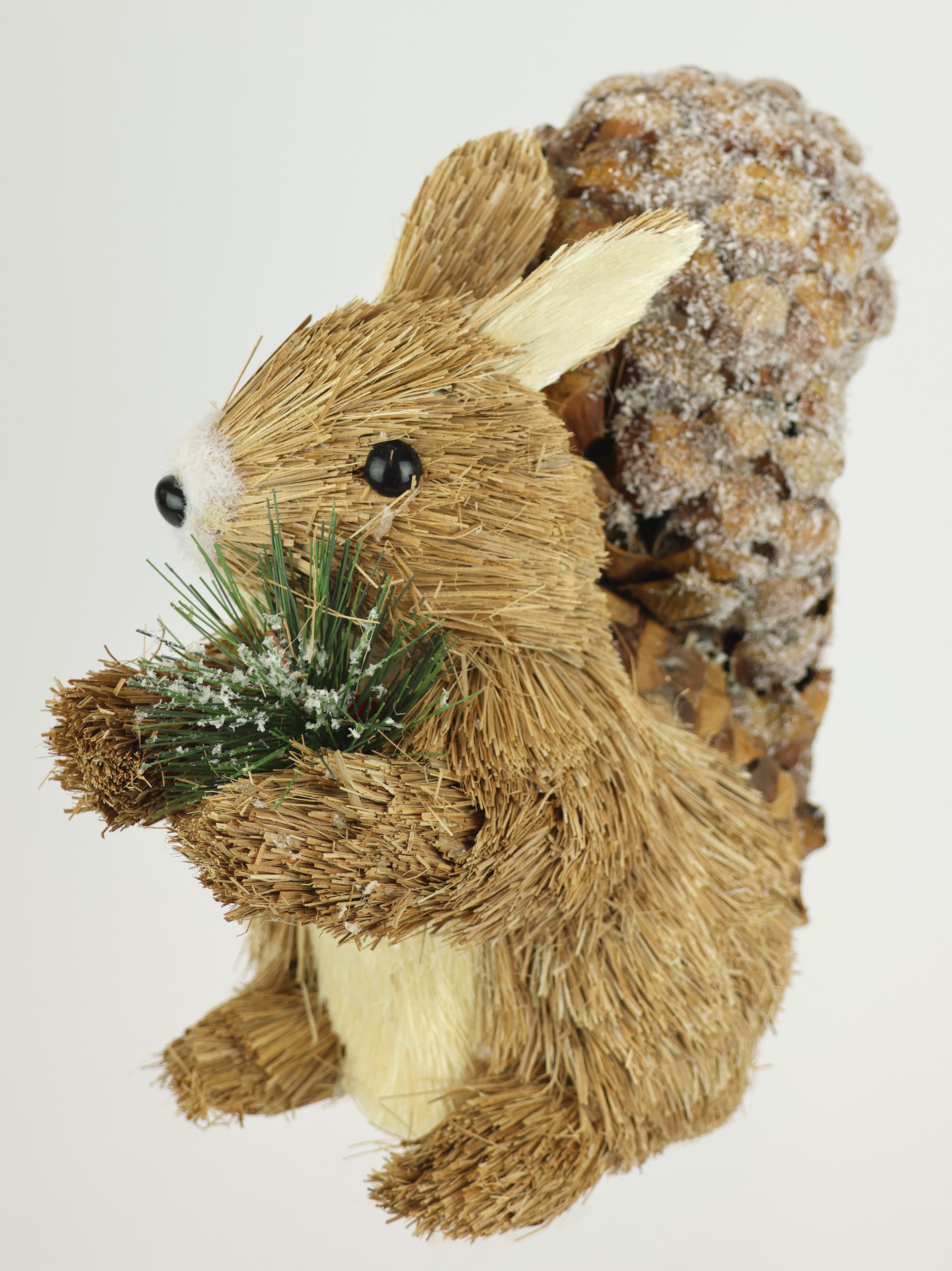 I.GE.A. Decoratief figuur Eekhoorntje Van riet dierfiguur standbeeld herfstdecoratie winterdecoratie kerstdecoratie (1 stuk)