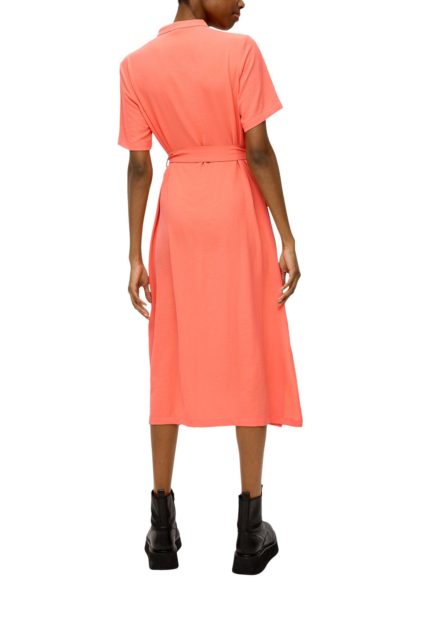 Q S designed by Midi-jurk met bindceintuur en knoopsluiting