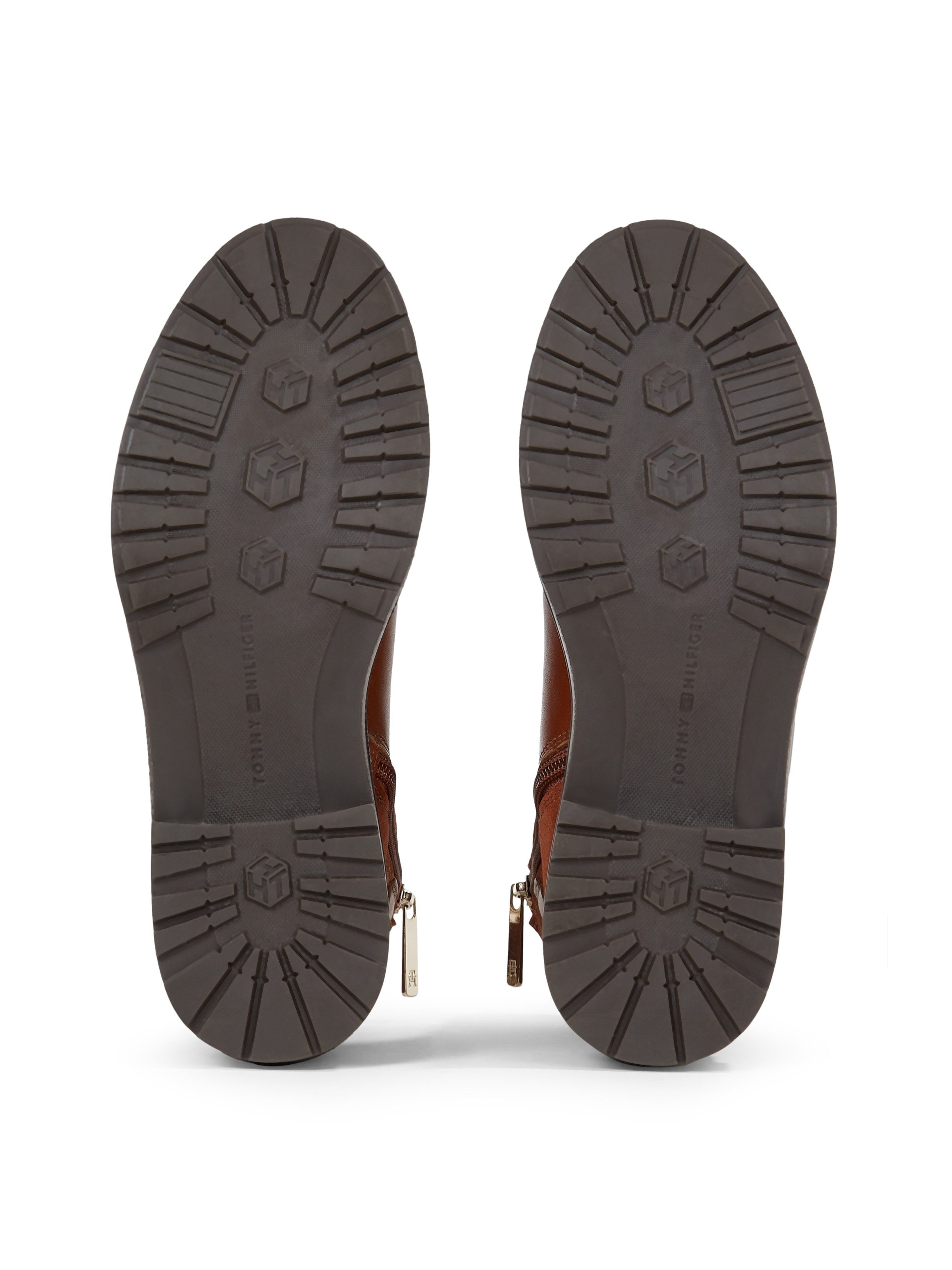 Tommy Hilfiger Laarsjes TH LOGO LEATHER MIX CHELSEA blokhak, business schoen, laarzen met th-sieraad