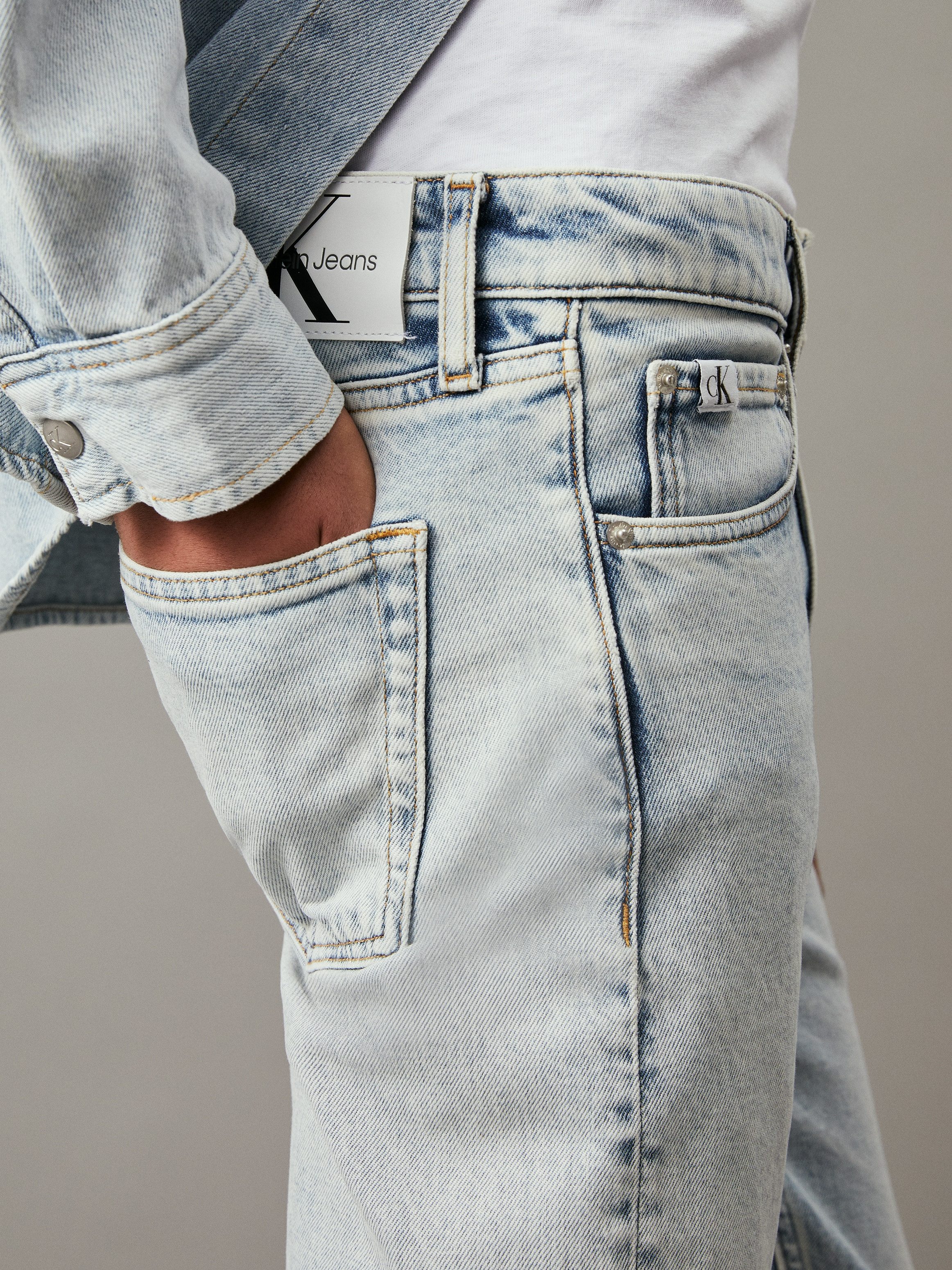 Calvin Klein Slim fit jeans SLIM TAPER in een klassiek 5-pocketsmodel