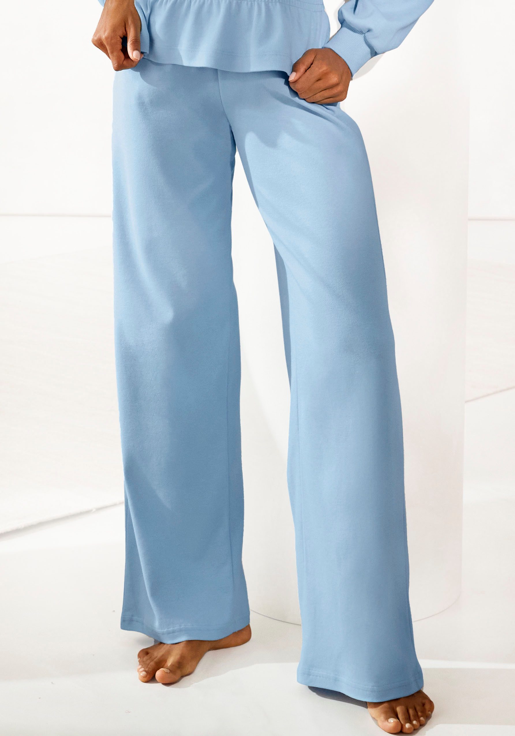 Lascana Sweatbroek -Loungebroek met uitlopende pijpen loungewear
