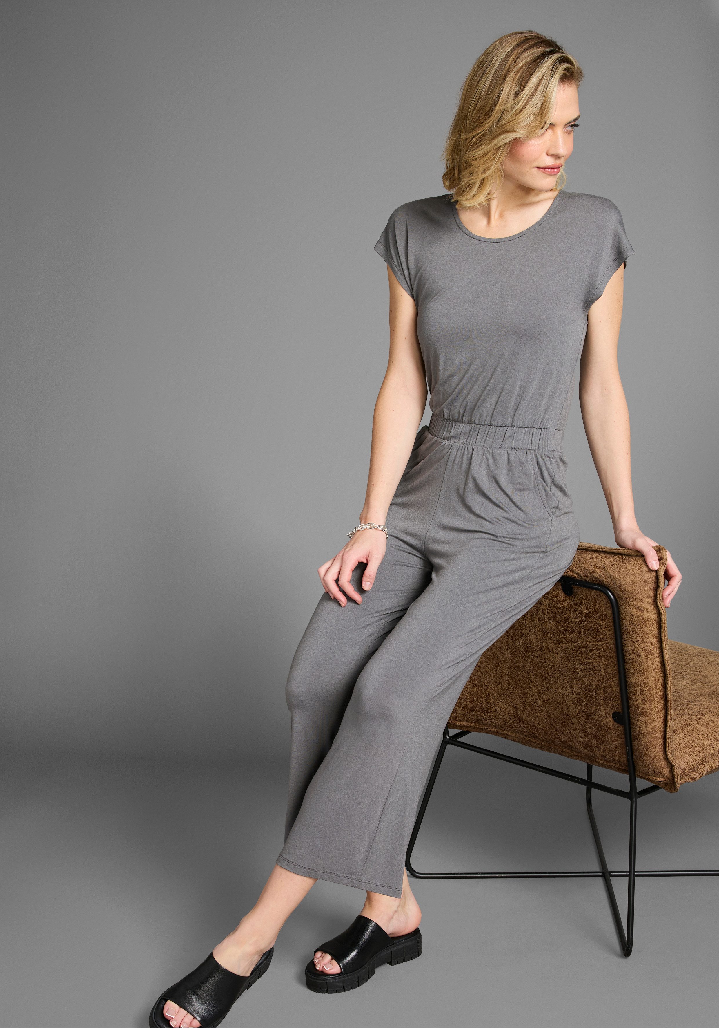 Laura Scott Jumpsuit van elastische jersey - nieuwe collectie