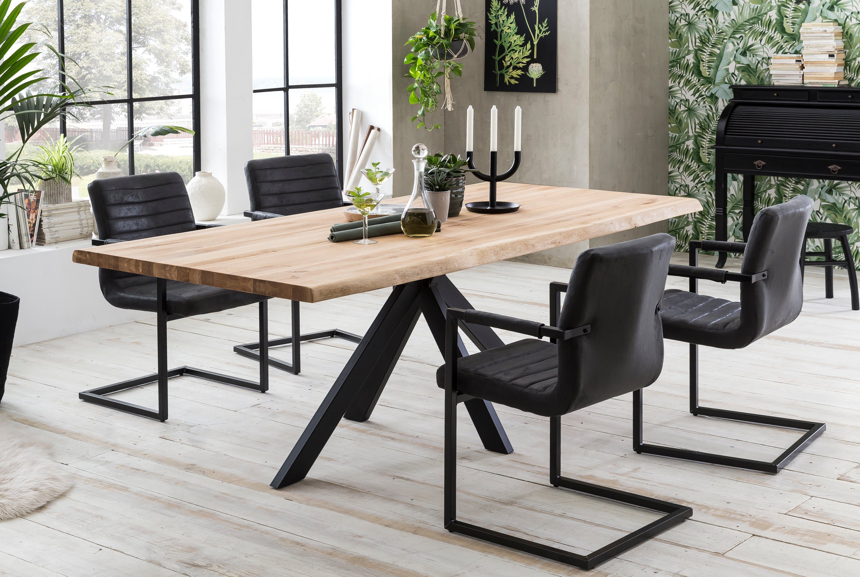 Home affaire Eettafel TRISTAN Massief wild eiken met echte boomrand
