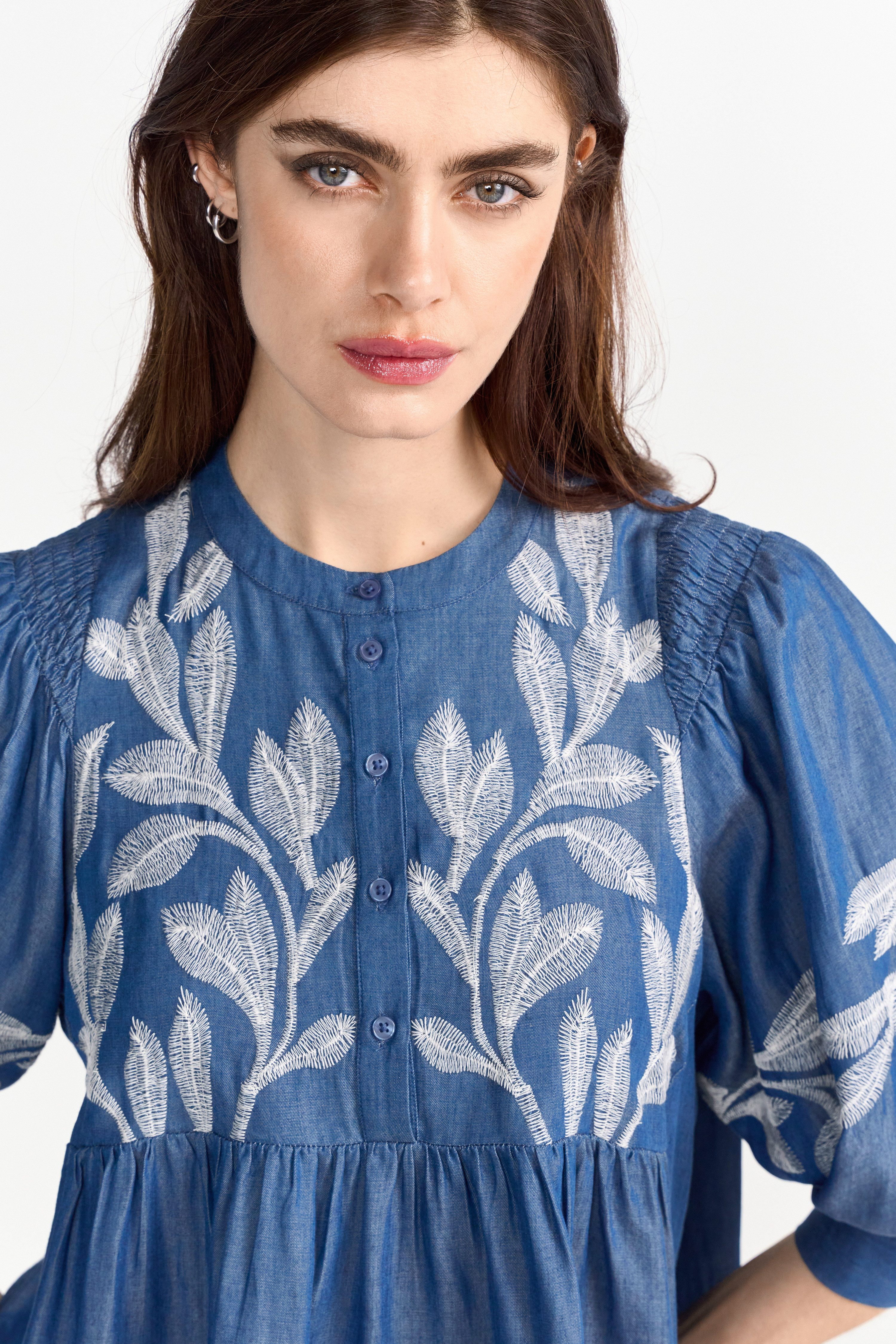 Rich & Royal Blouse met lange mouwen Met ronde hals met staande kraag