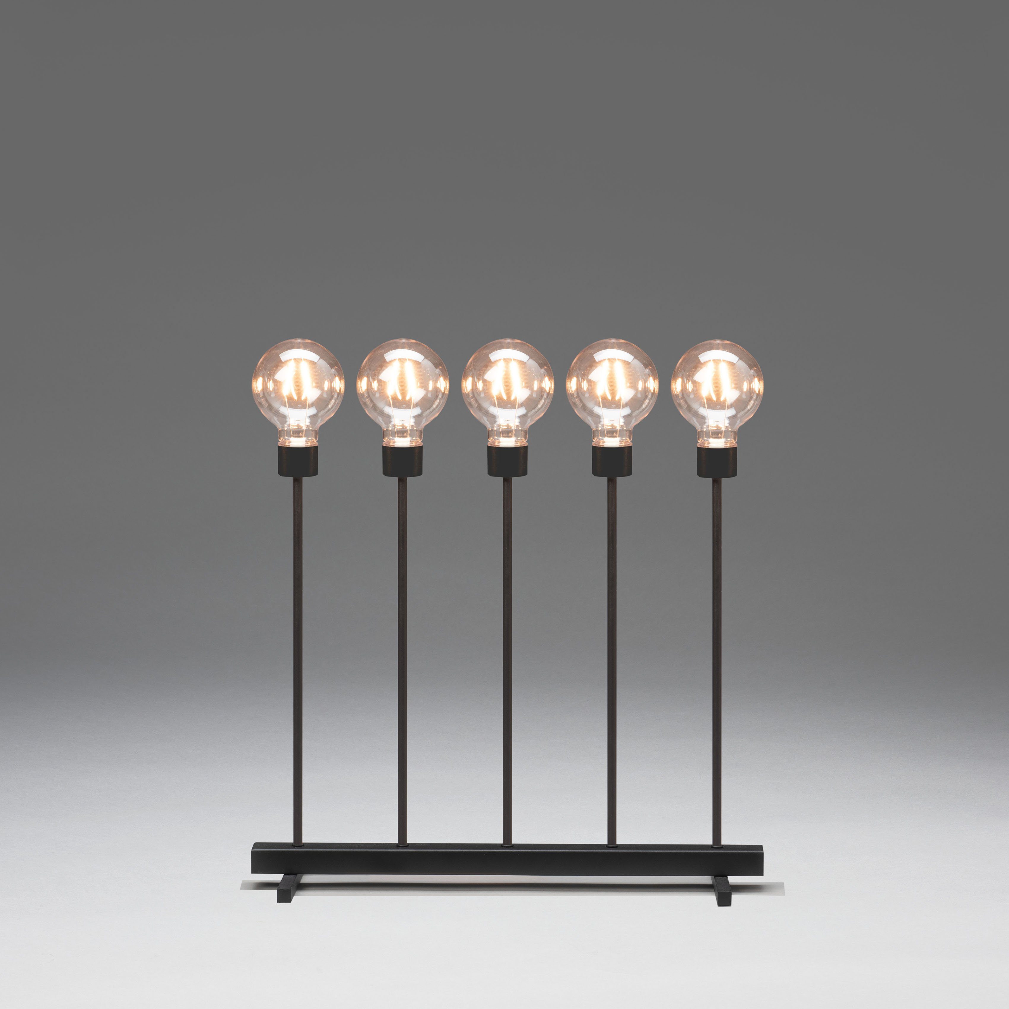 KONSTSMIDE Led-raamkandelaar Metalen ledlampen, zwart, 5 ronde globes, 10 amberkl. dioden (1 stuk)