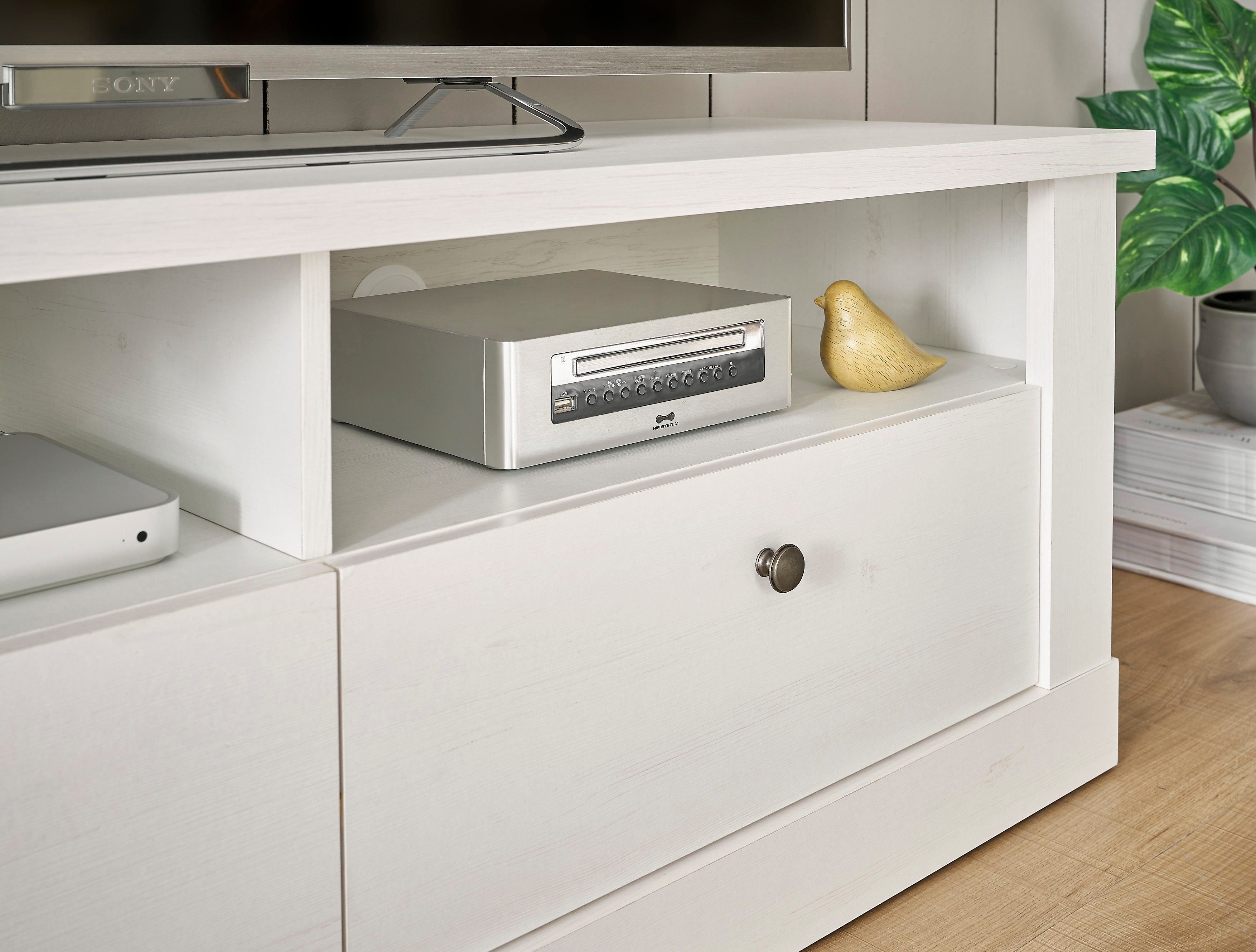 Home affaire Tv-meubel Ravenna in romantische landelijke stijl, grepen van metaal, breedte 132 cm
