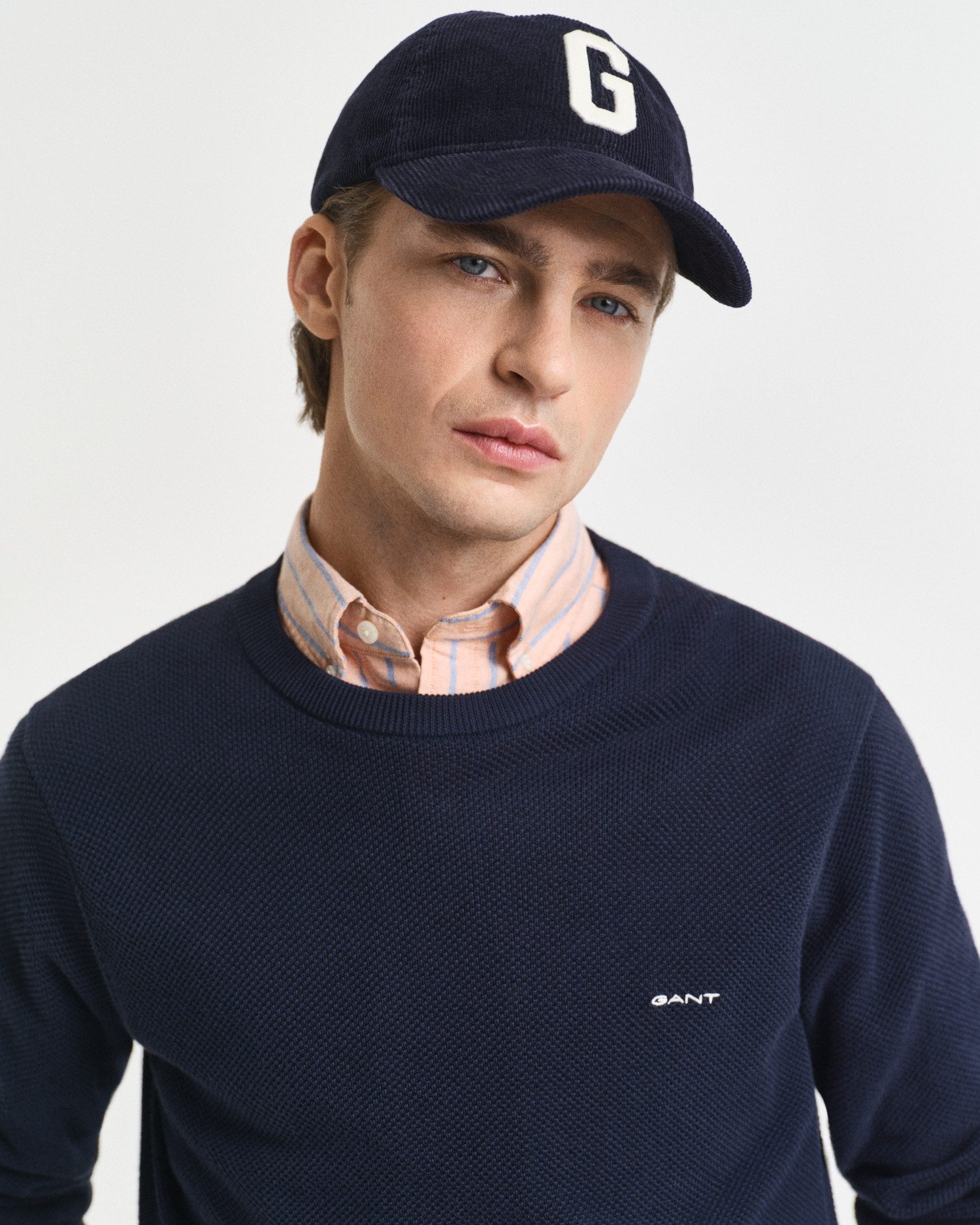Gant Trui met ronde hals COTTON PIQUE C-NECK met logoborduursel op borsthoogte