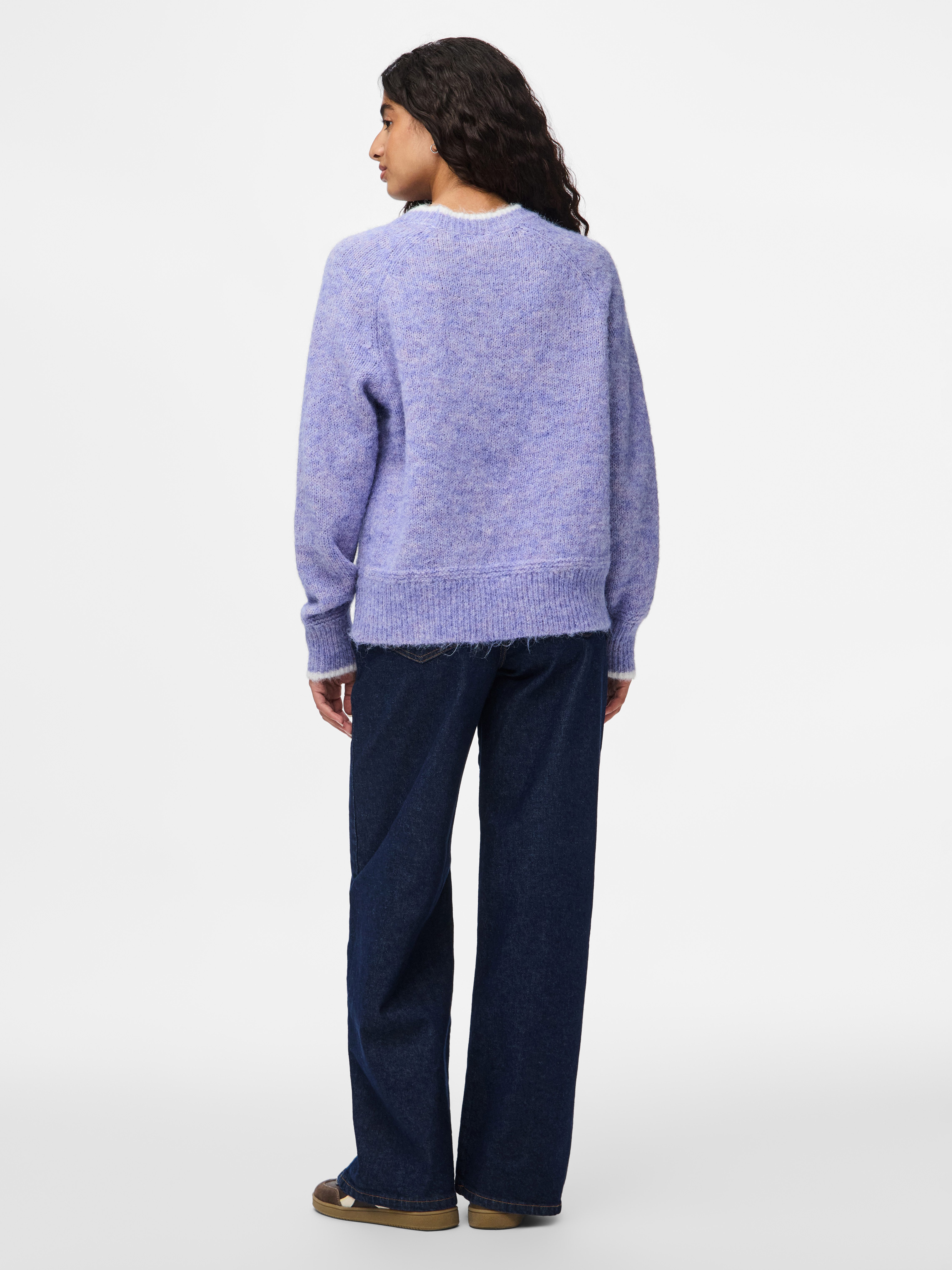 pieces Gebreide trui PCIVY LS O-NECK CONTRAST KNIT NOOS BC