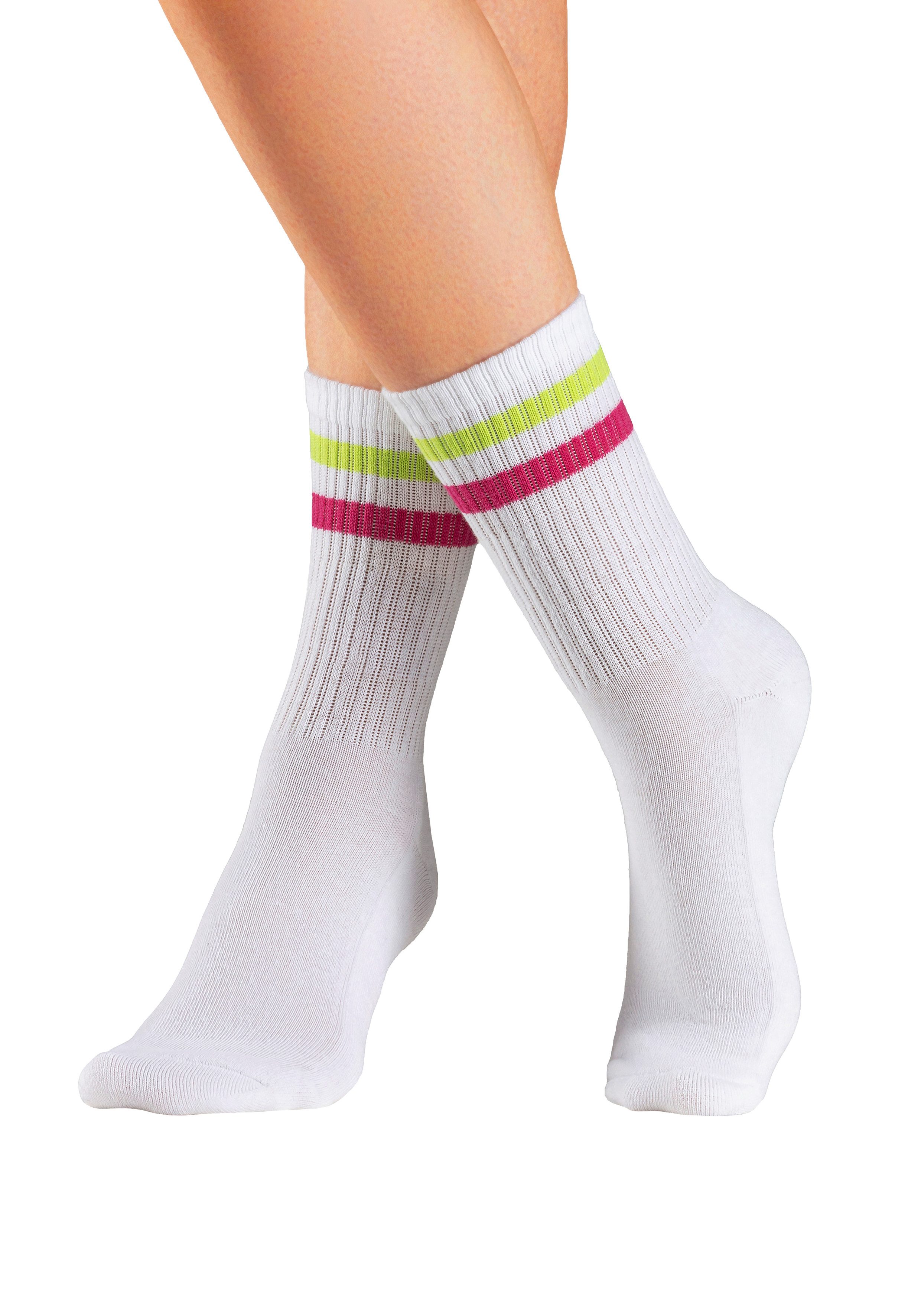 Lascana Tennissokken met frotté-zool en borduursel (set, 3 paar)
