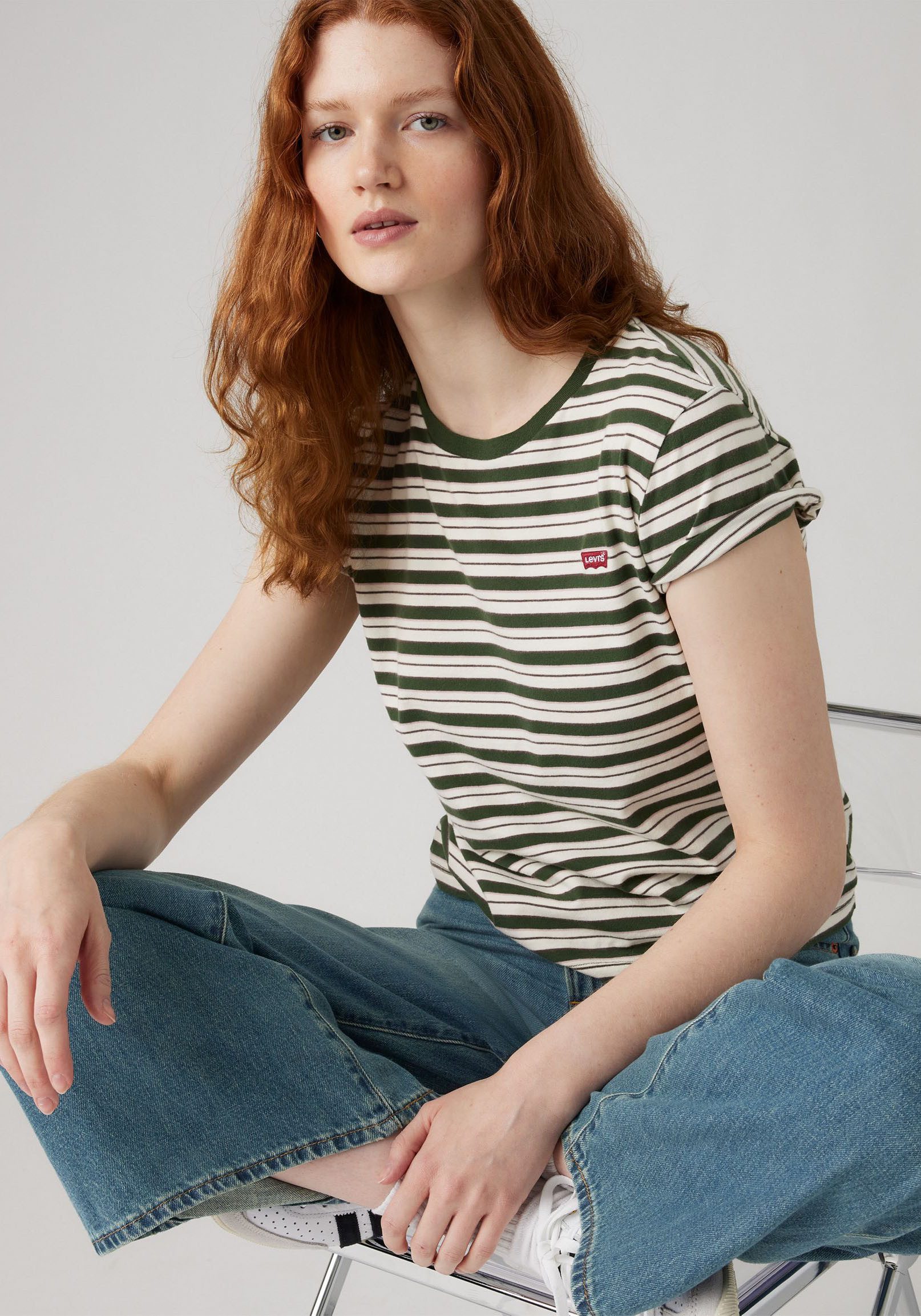 Levi's® T-shirt The Perfect Tee met klein logoborduursel