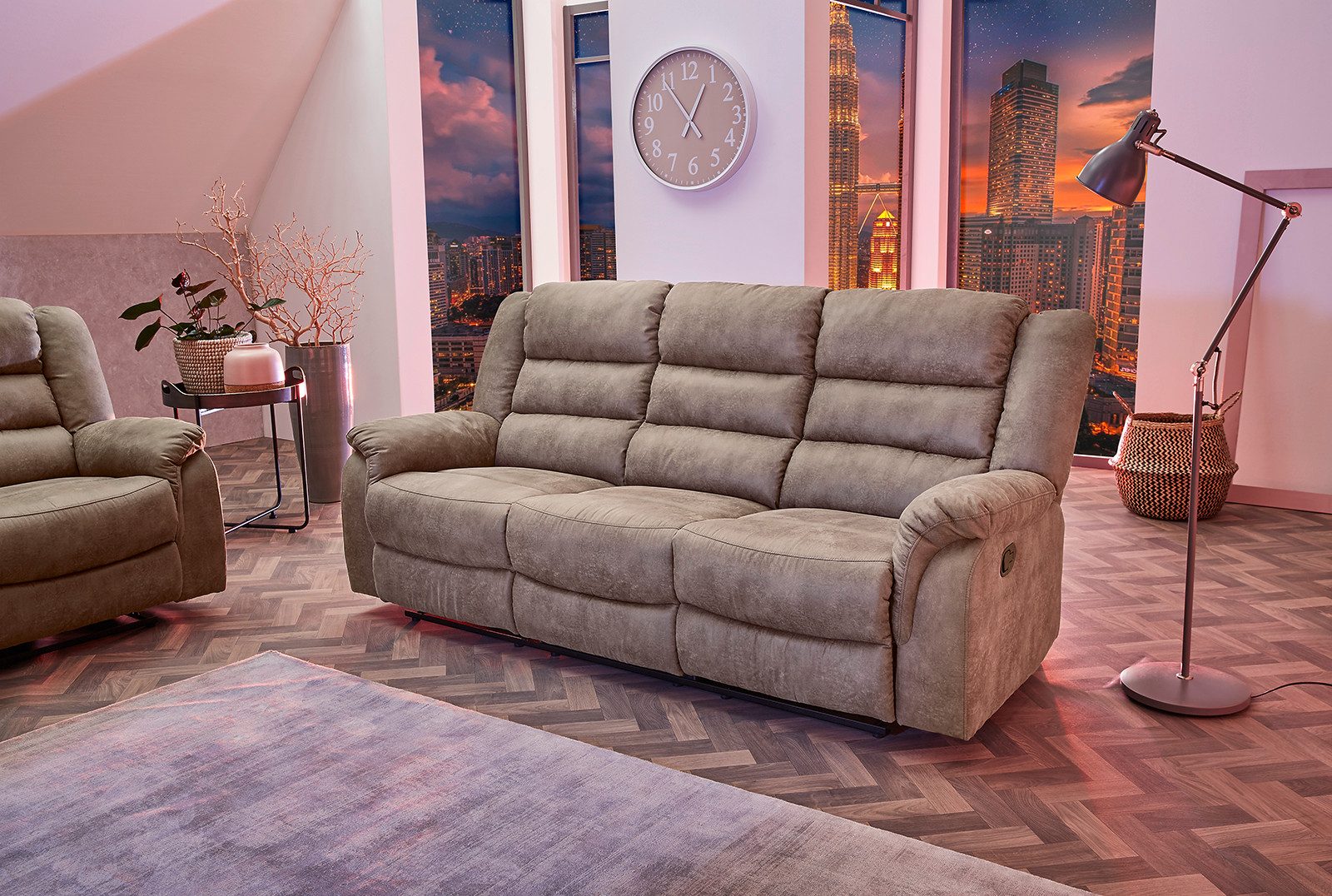 Jockenhöfer Gruppe 3-zitsbank Cleveland Met ligfunctie door halfautomatische relaxfunctie, verend systeem-bekleding bruin, 3-zitsbanken