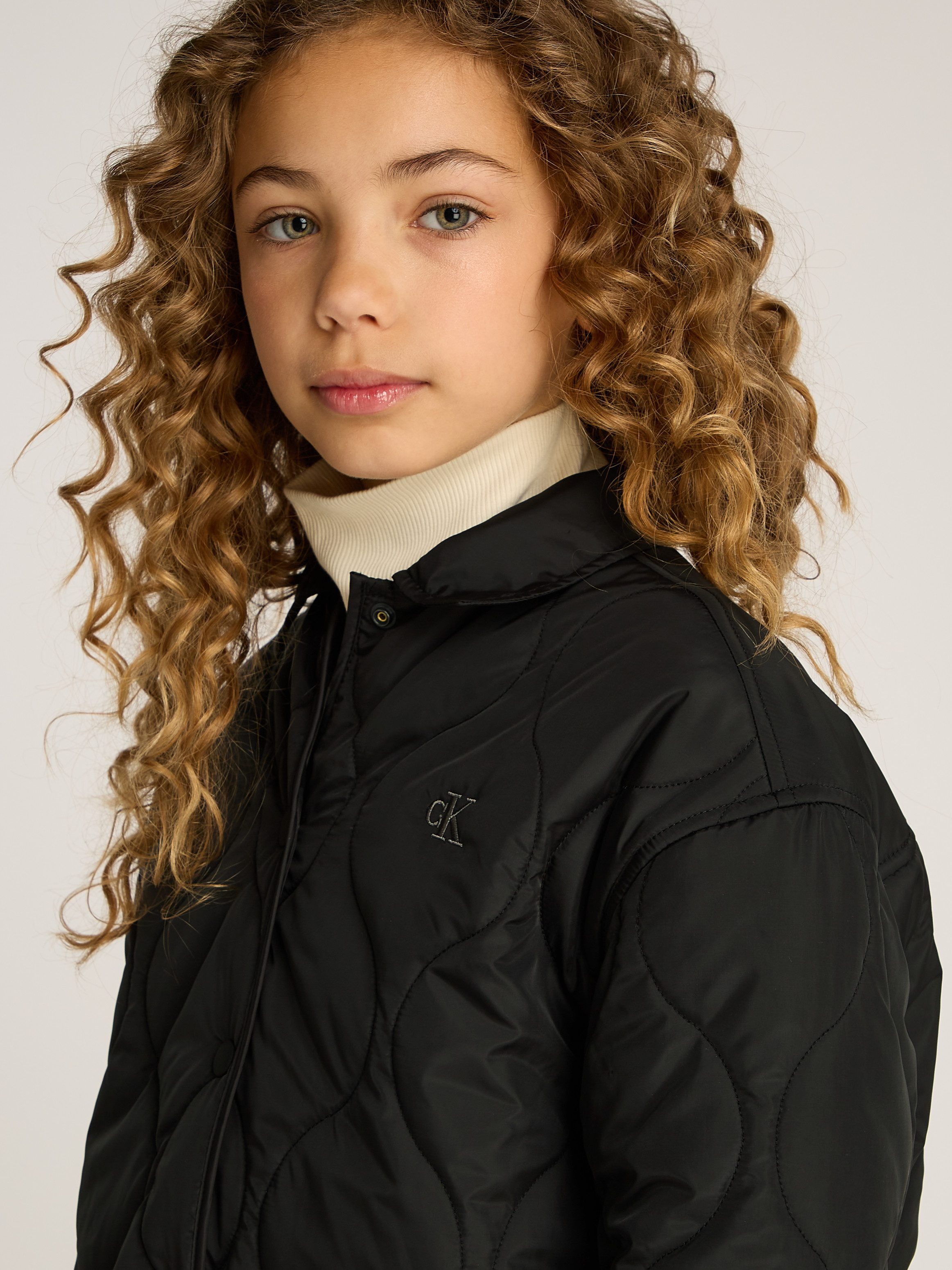 Calvin Klein Gewatteerde jas QUILTED OVERSHIRT voor kinderen tot 16 jaar met logo-opdruk