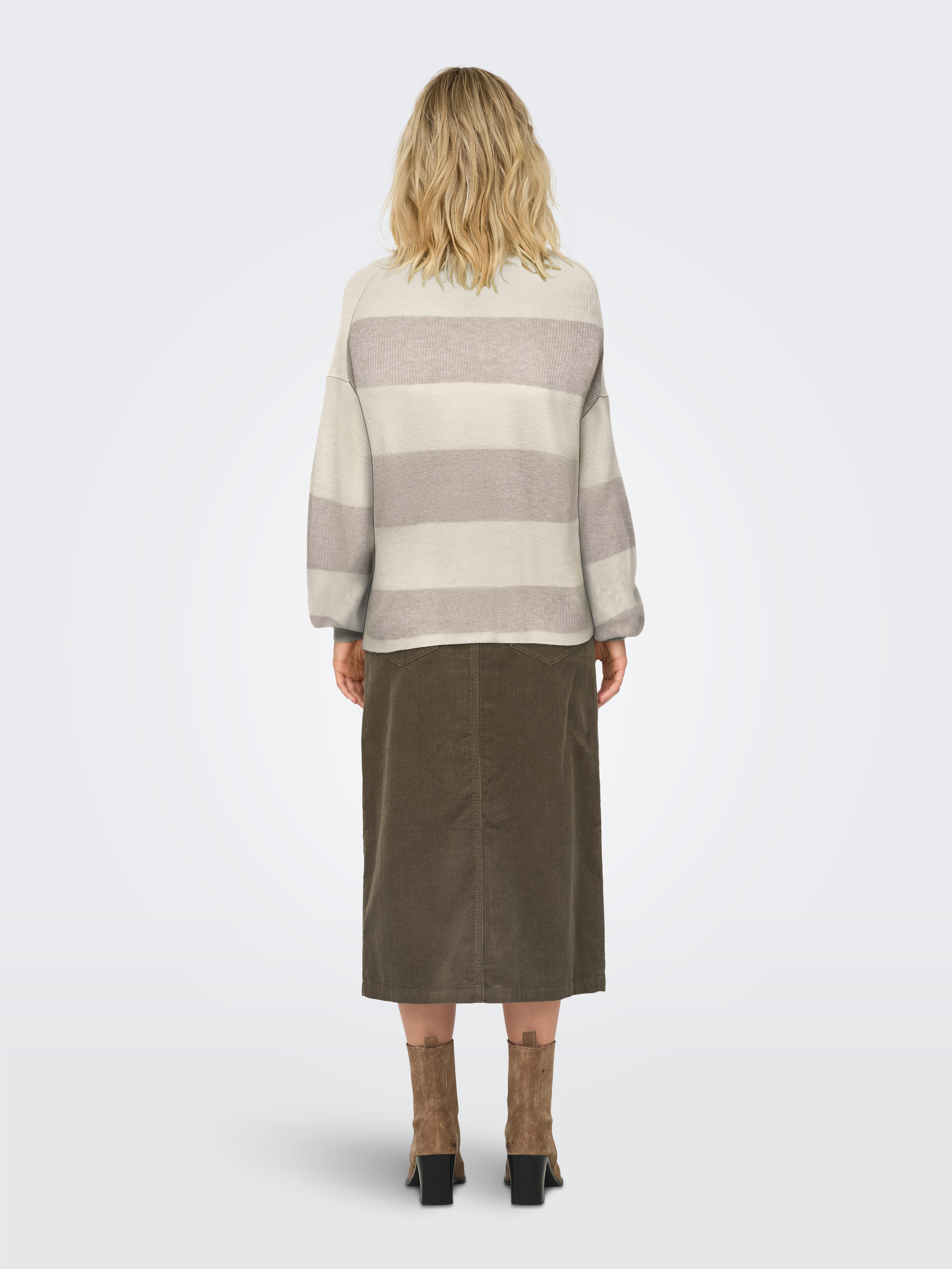 Only Gebreide trui ONLATIA L S STRIPE PULLOVER KNT NOOS