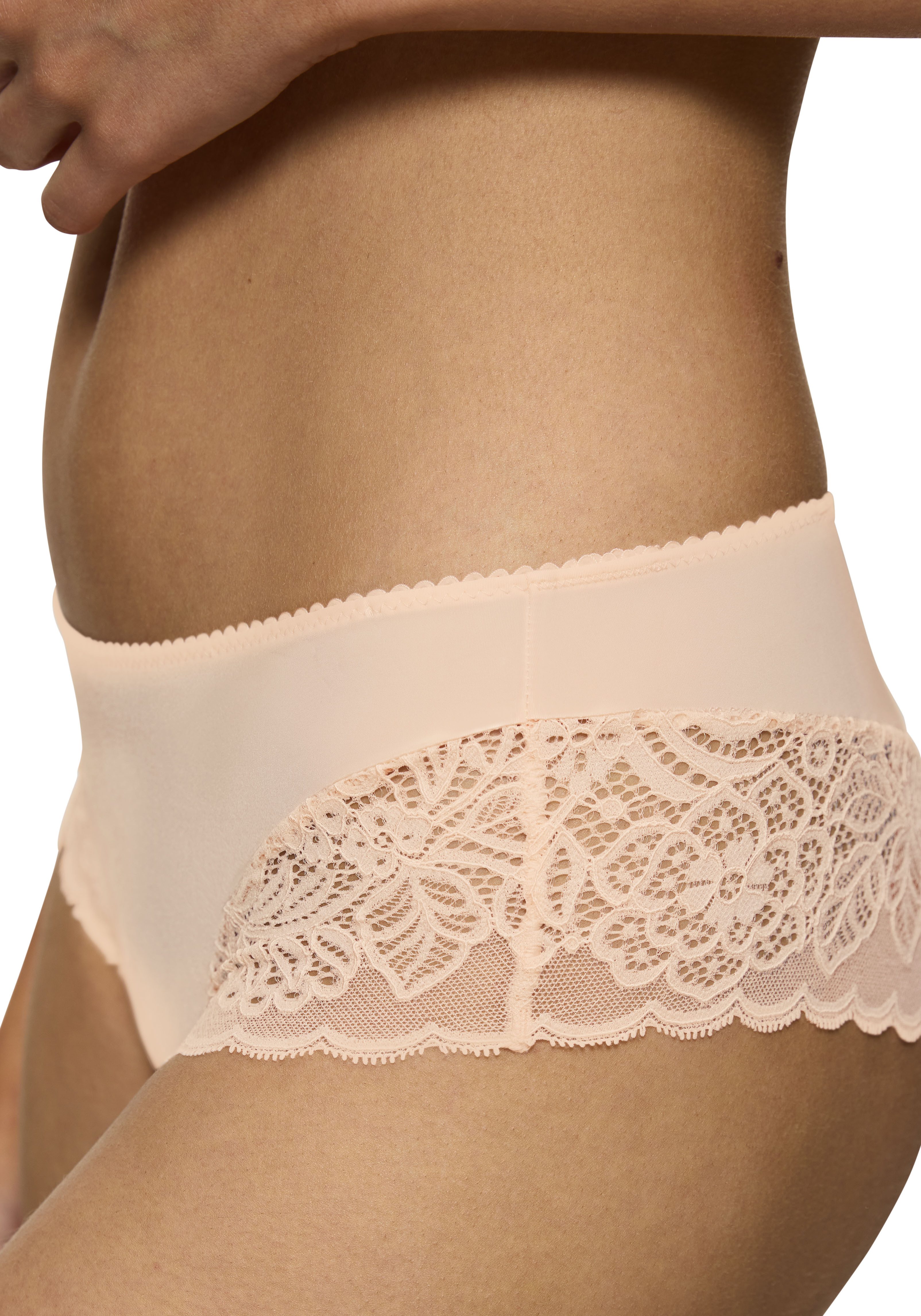 Triumph Slip Amourette Spotlight Hipster X