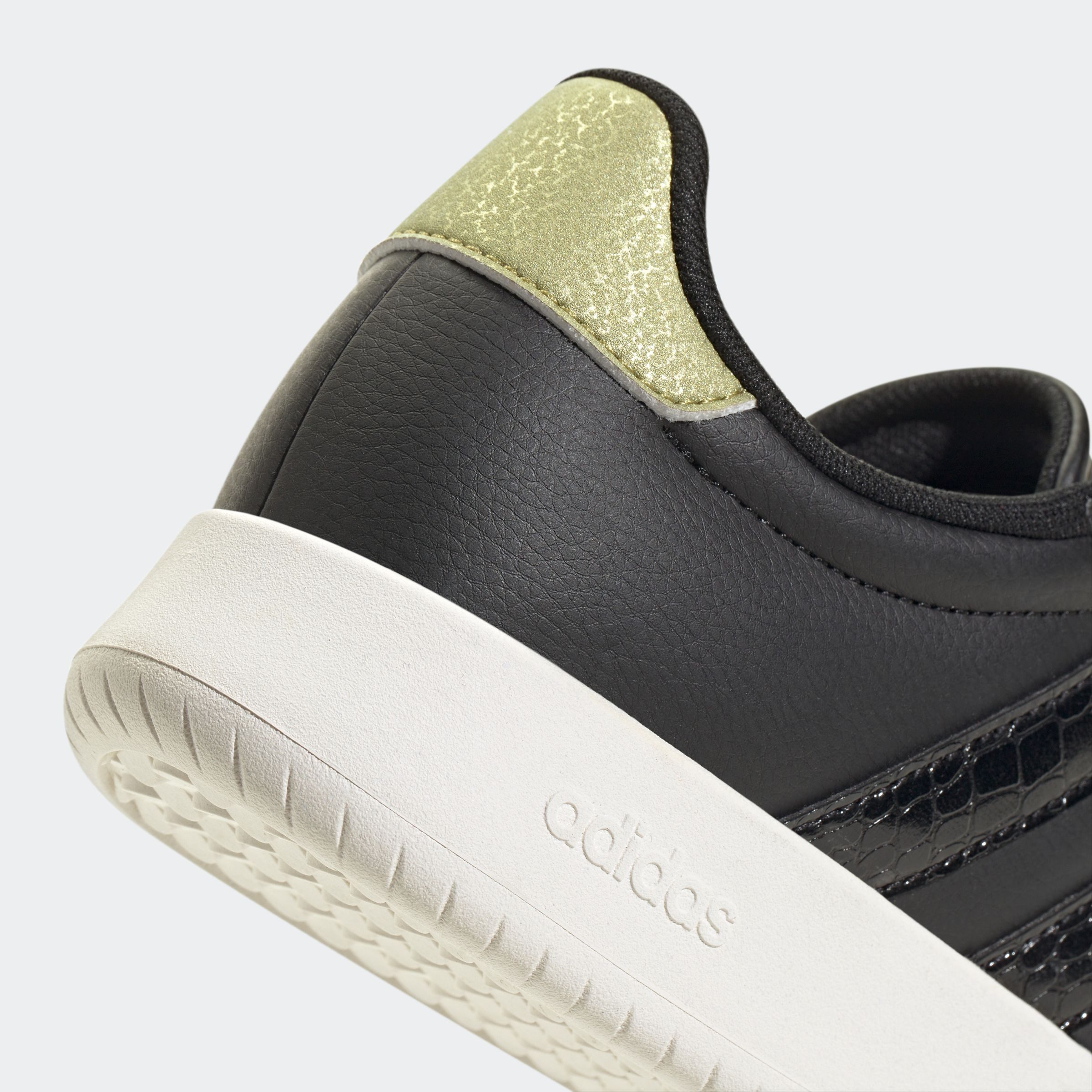 adidas Sportswear Sneakers