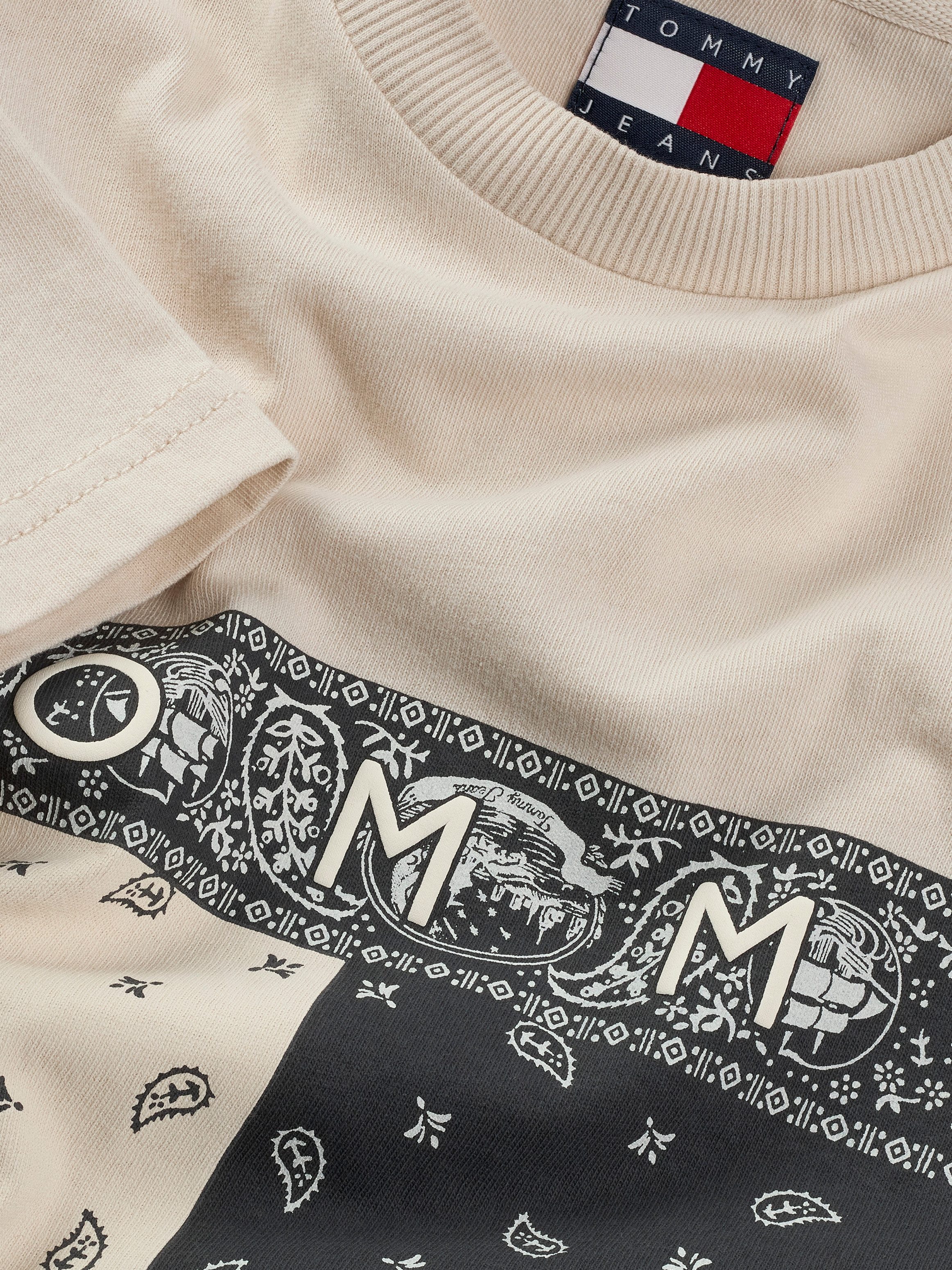 TOMMY JEANS T-shirt TJM RLX PAISLEY FLAG TEE EXT