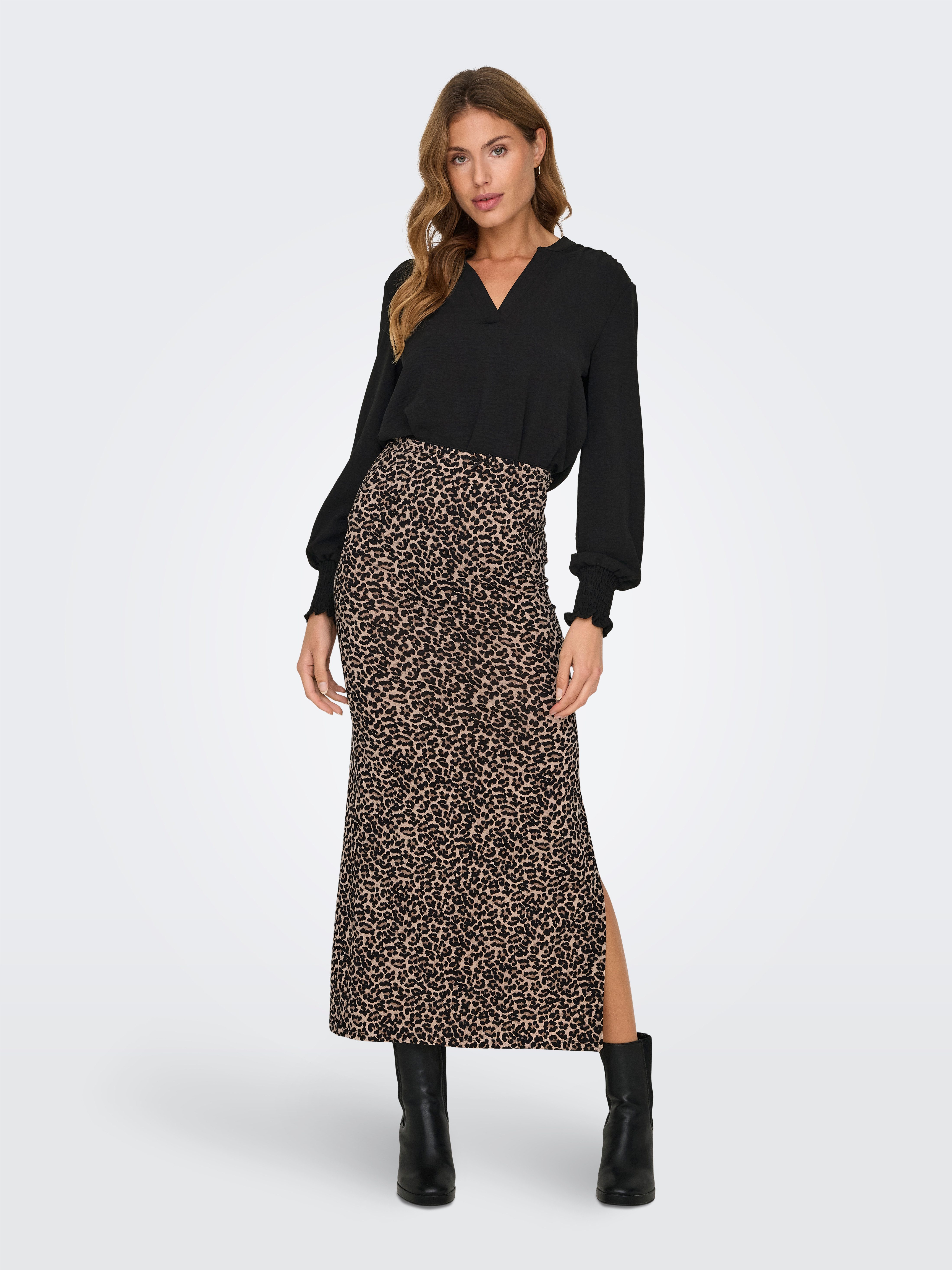 Only Shirt ONLMETTE V-NECK LS SMOCK TOP NOOS WVN