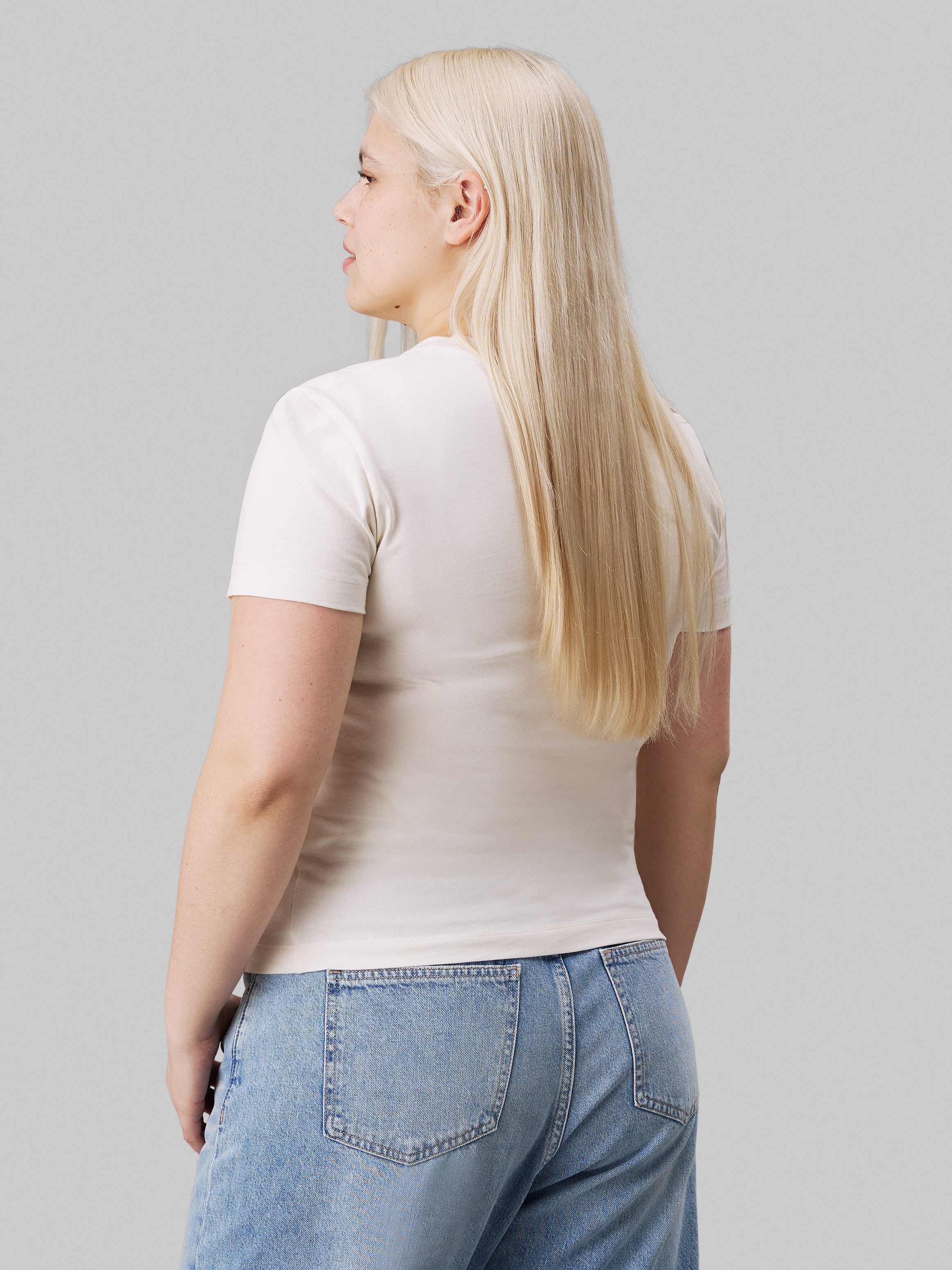 Calvin Klein Jeans Plus T-shirt PLUS DIFFUSED CK REGULAR TEE in grote maten en met logo-merklabel