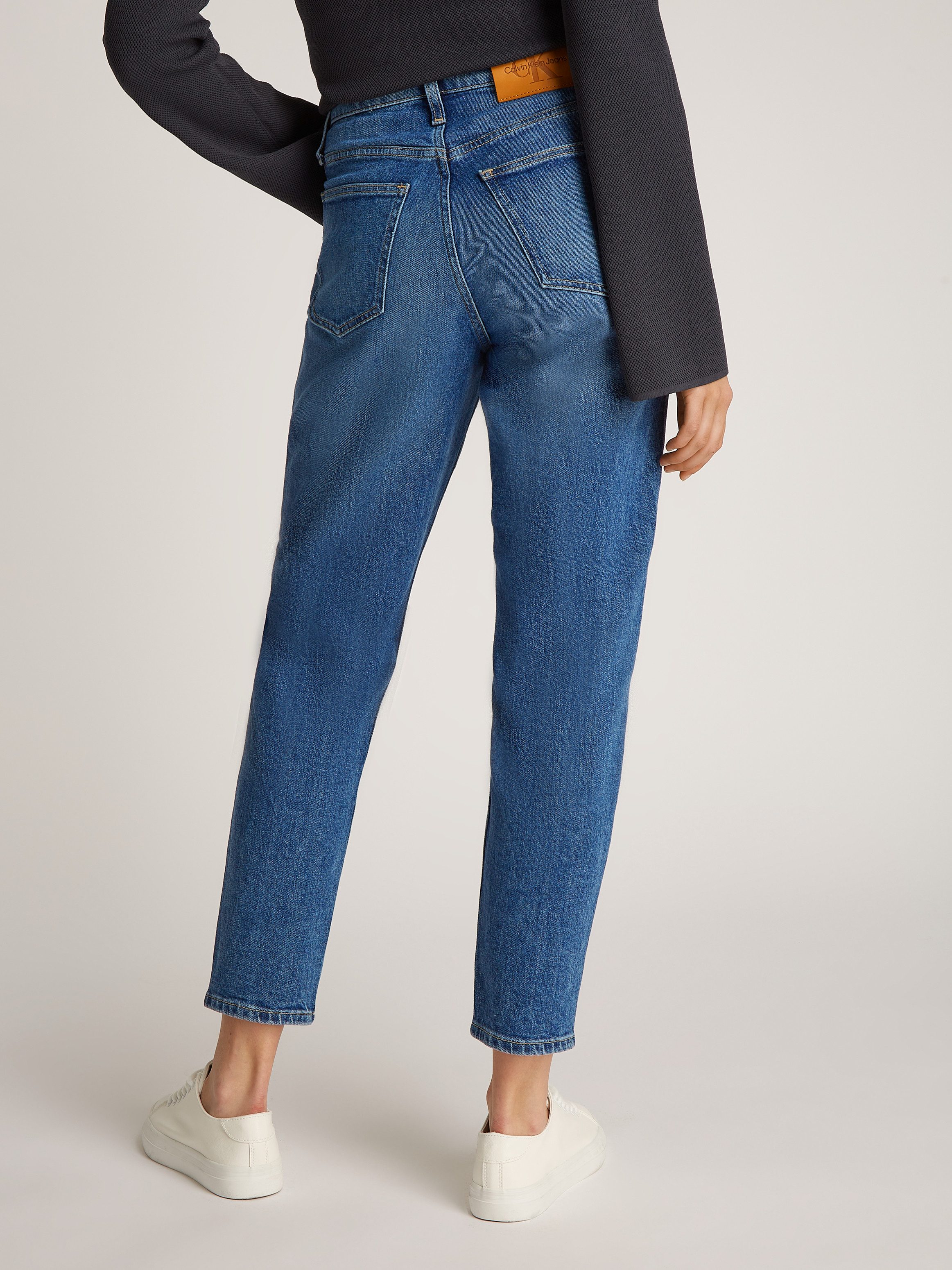 Calvin Klein Mom jeans MOM JEAN met muntzakje, logoprint