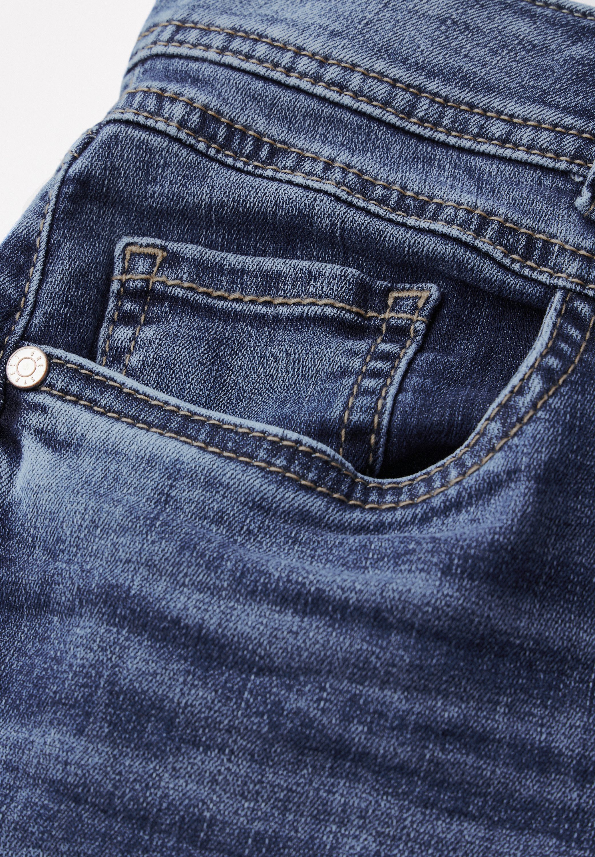STREET ONE Slim fit jeans Style York in middenblauwe wassing