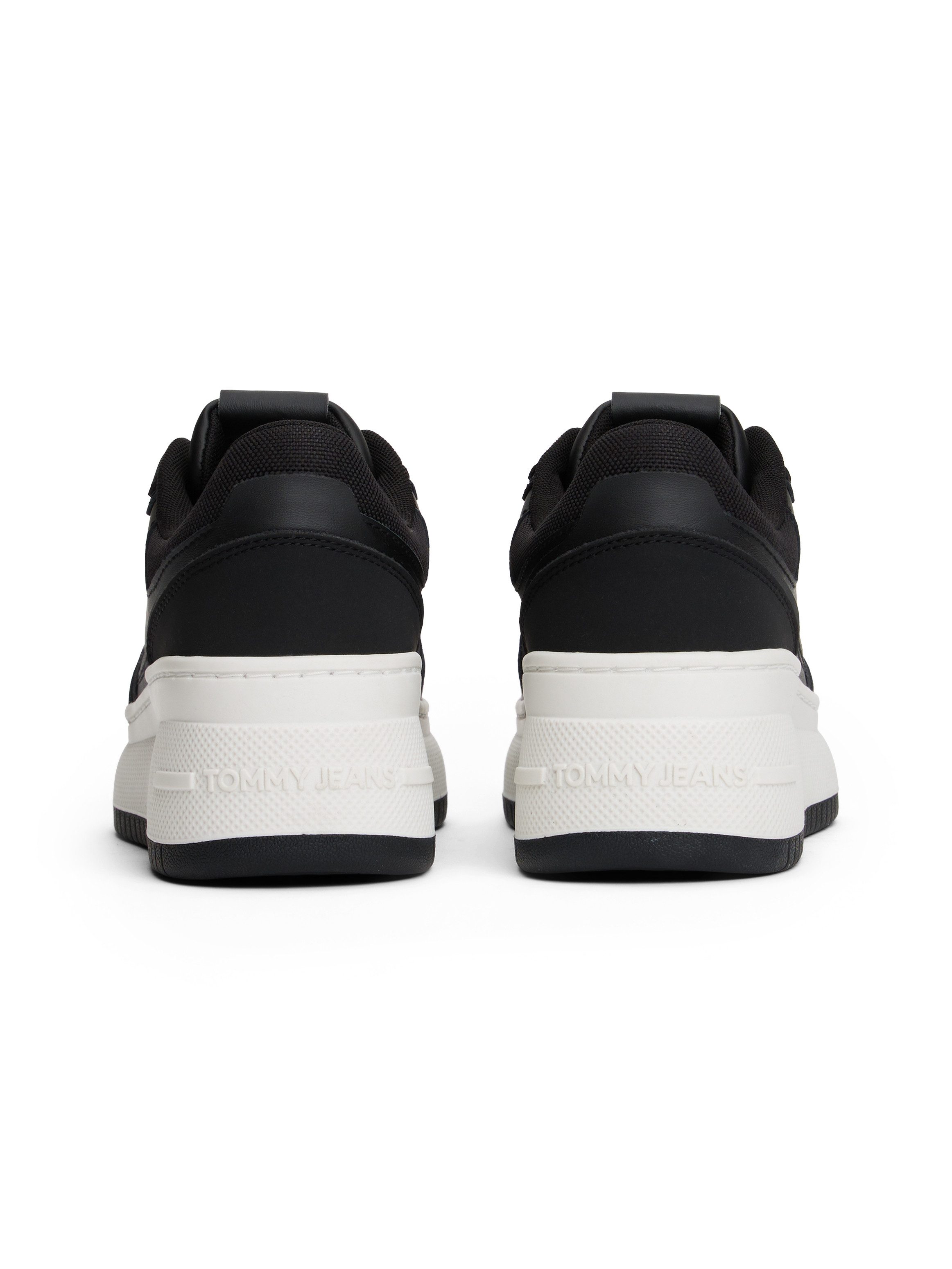 TOMMY JEANS Sneakers met sleehak TJW RETRO BASKET FLATFORM , plateau, vrijetijdsschoen, veterschoen, met perforaties, in basket-look