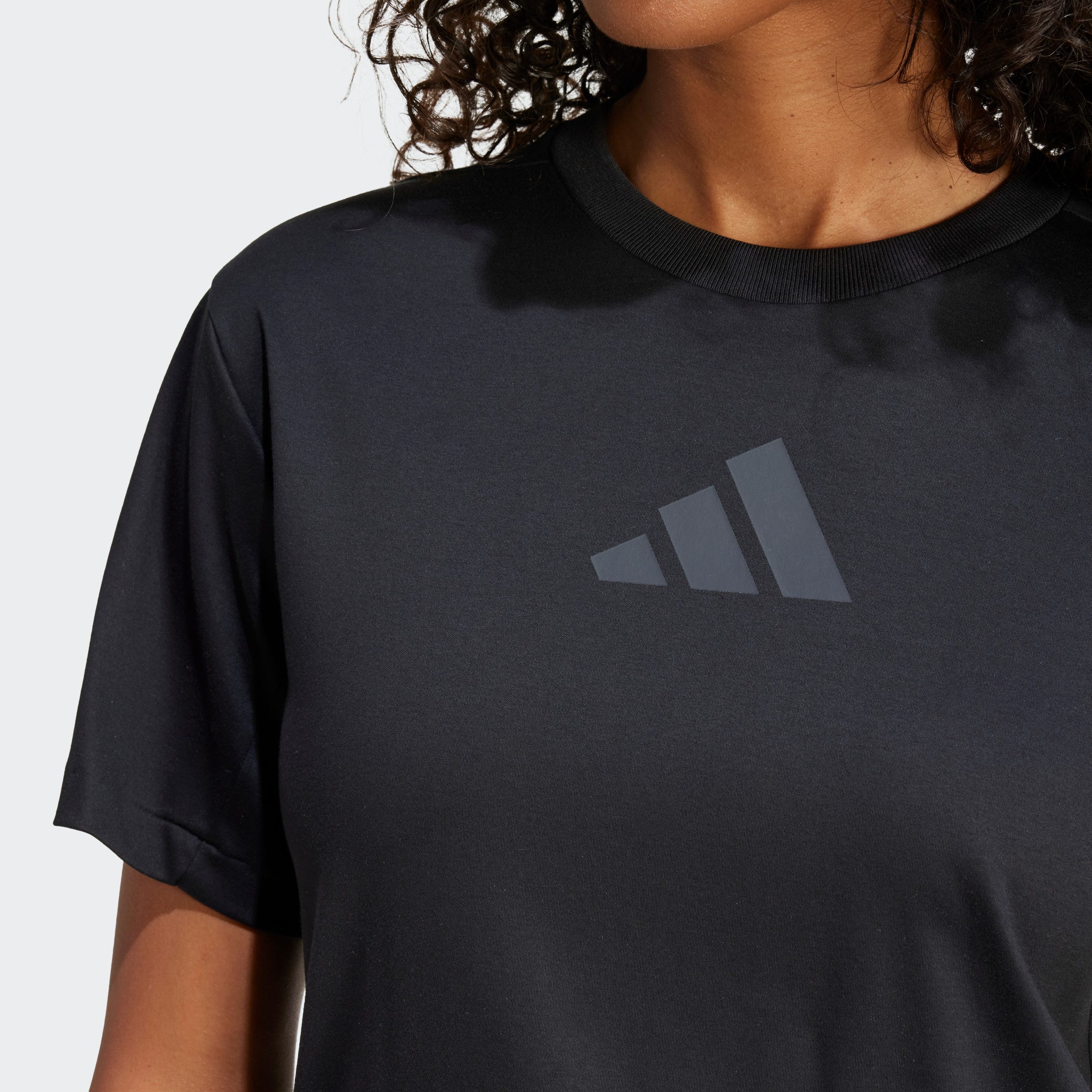 adidas Sportswear T-shirt W Z.N.E. TEE