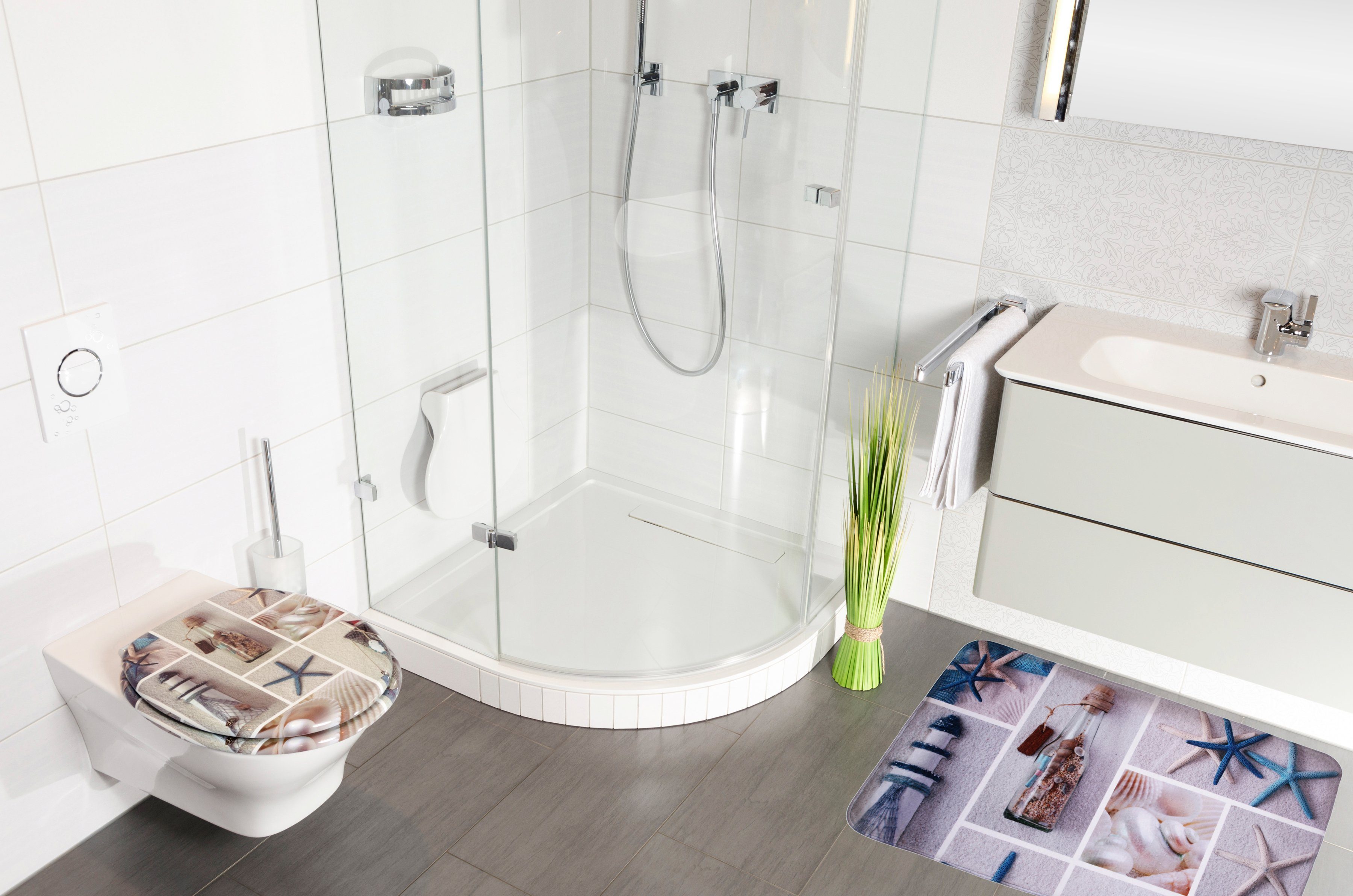 Sanilo Set badkameraccessoires ZEEBRIES bestaand uit toiletzitting, badmat en wastafelplug (complete set, 3-delig)