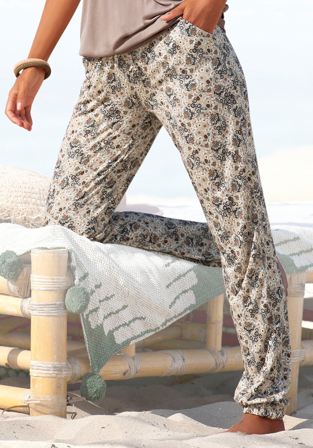 Vivance Jerseybroek met bloemenprint en zakken, zomerbroek, elastisch