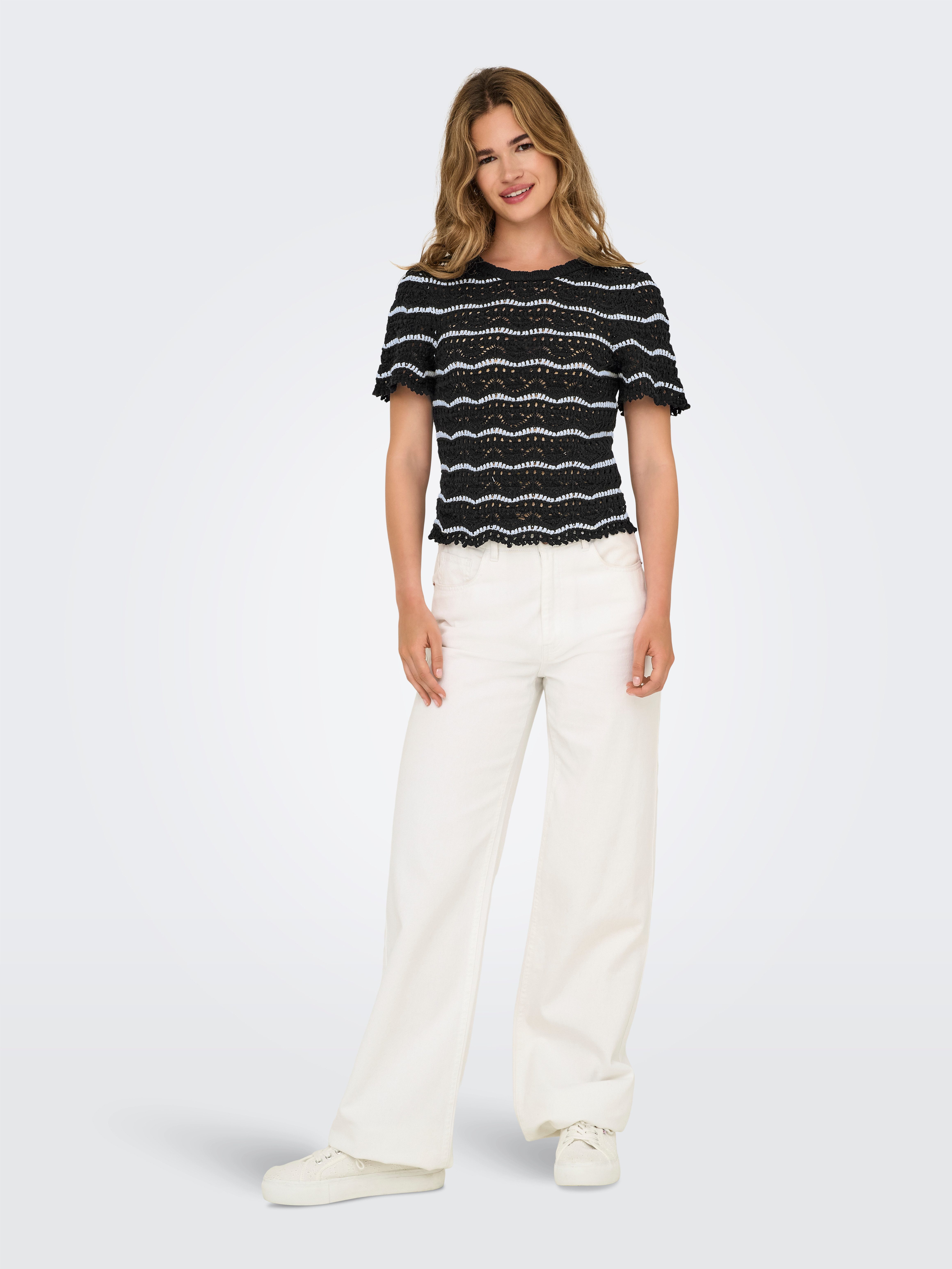 Only Trui met korte mouwen ONLANNASOFIA LIFE SS STRIPE O-NECK KNT