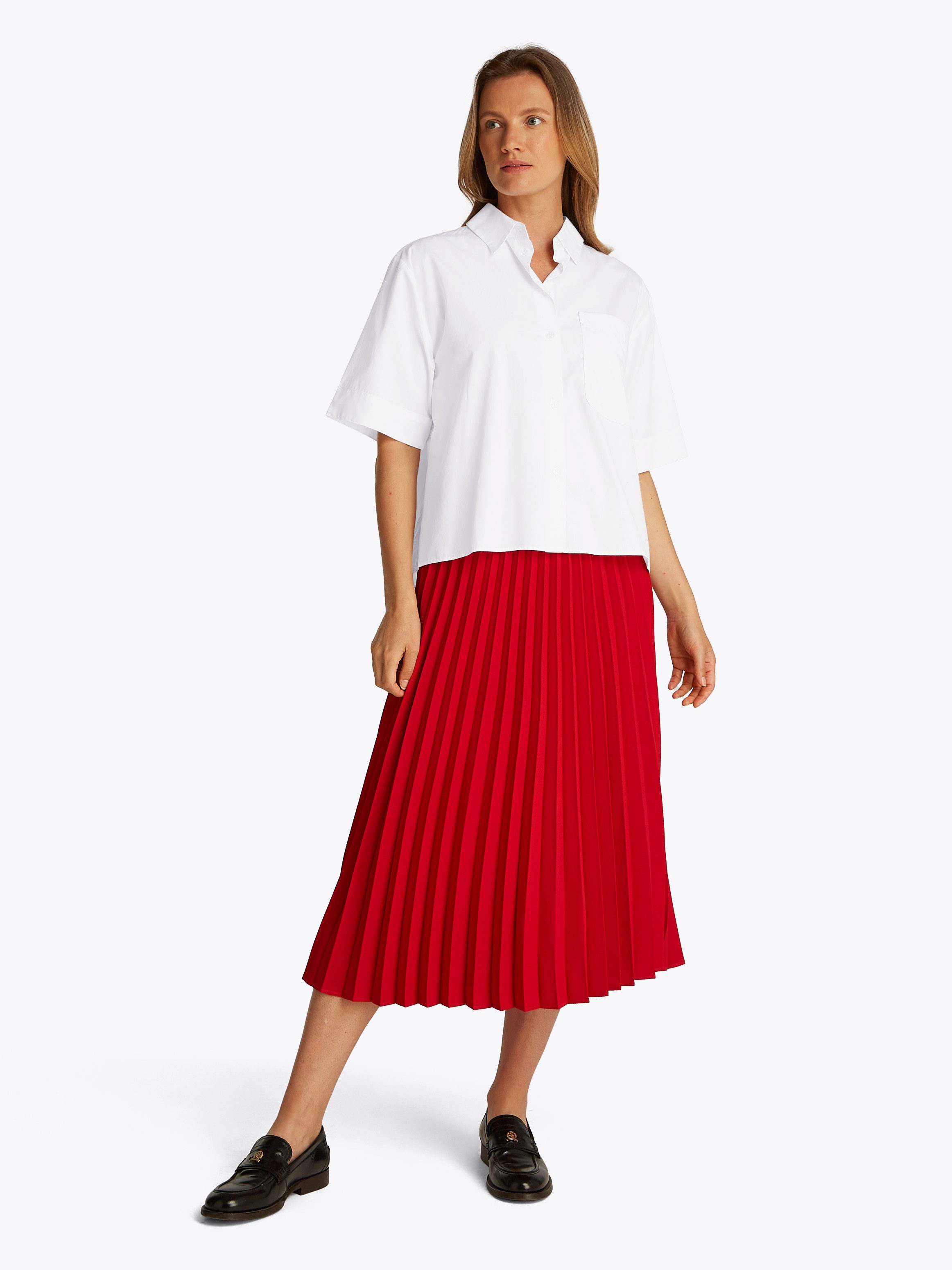 Tommy Hilfiger Shirt met korte mouwen POPLIN BOXY SHORT S/S SHIRT met borstzak, logo-borduursel