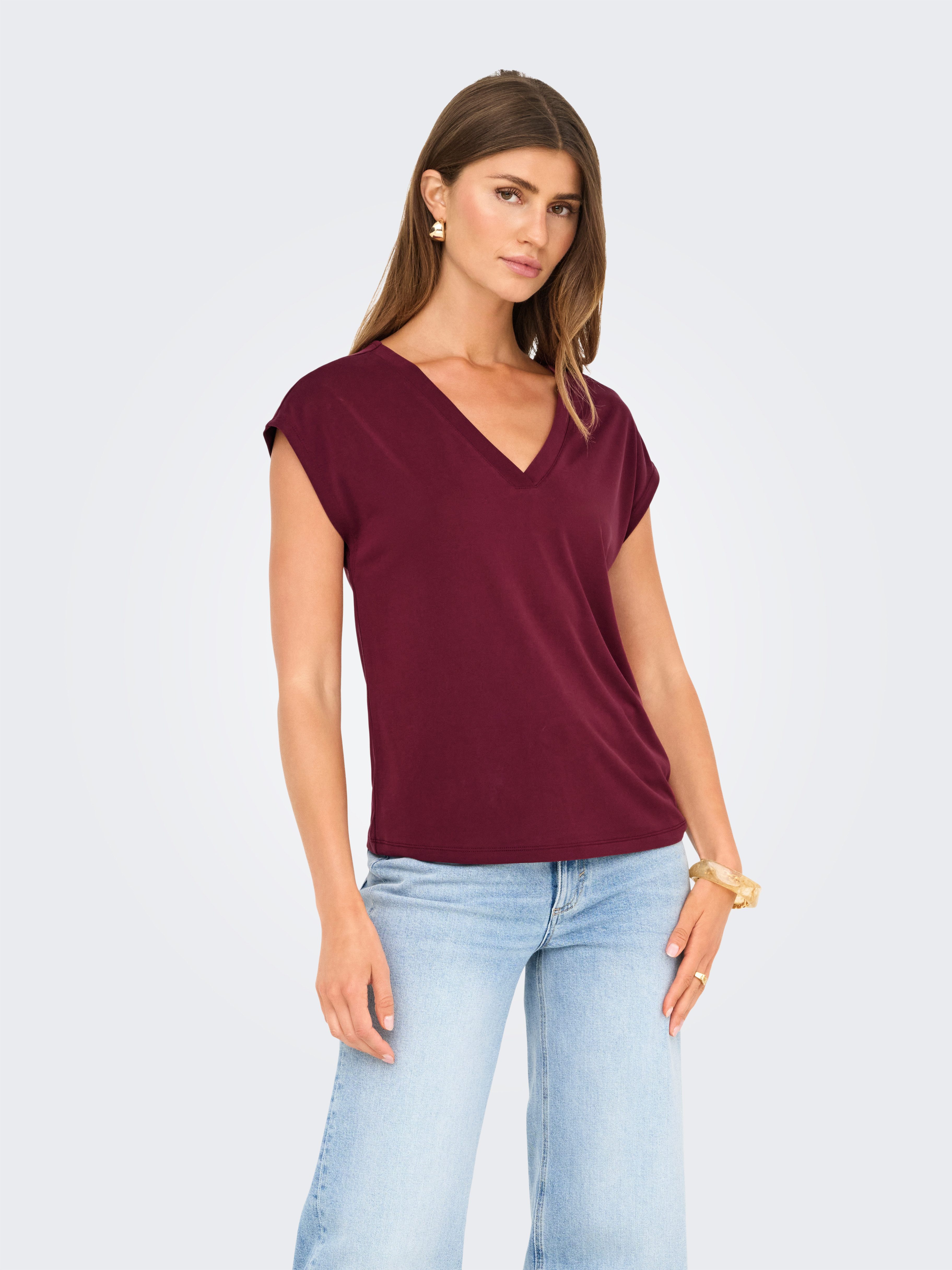 Only Shirt met V-hals ONLFREE S/S MODAL V-NEC TOP BOX JRS NOOS