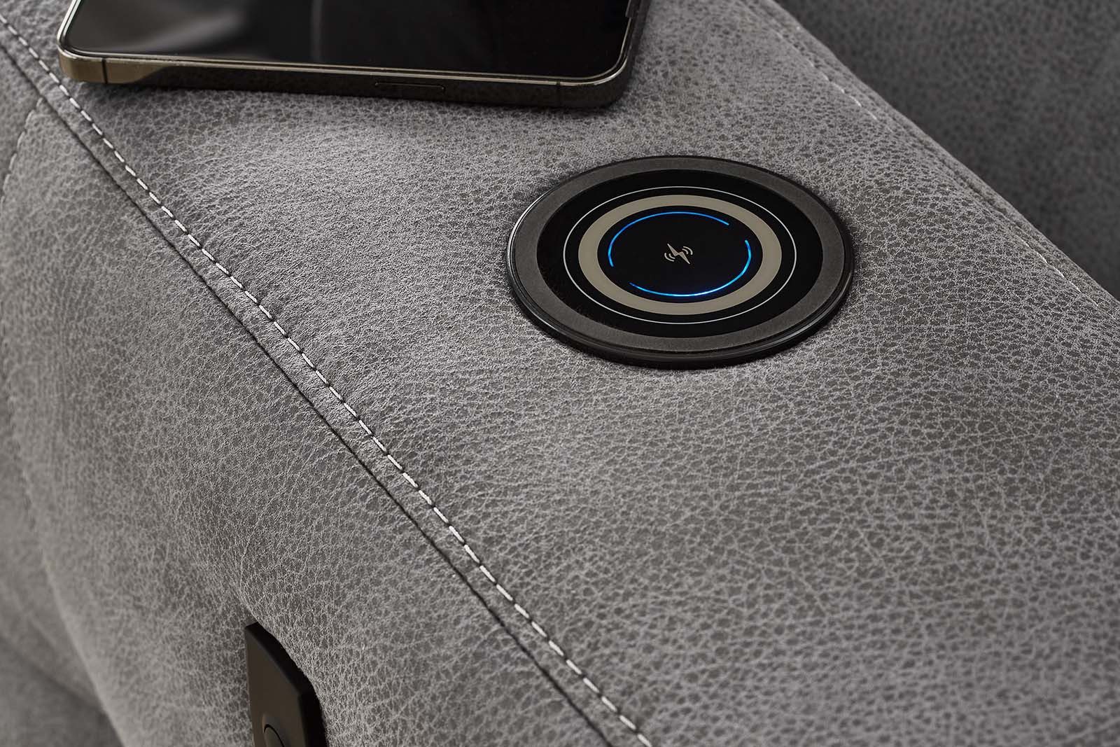 Jockenhöfer Gruppe Hoekbank Doppio L-vorm met elektromotorische ontspanningsfunctie en inductieve oplader + usb-a oplaadpoort, verstelbare hoofdsteunen