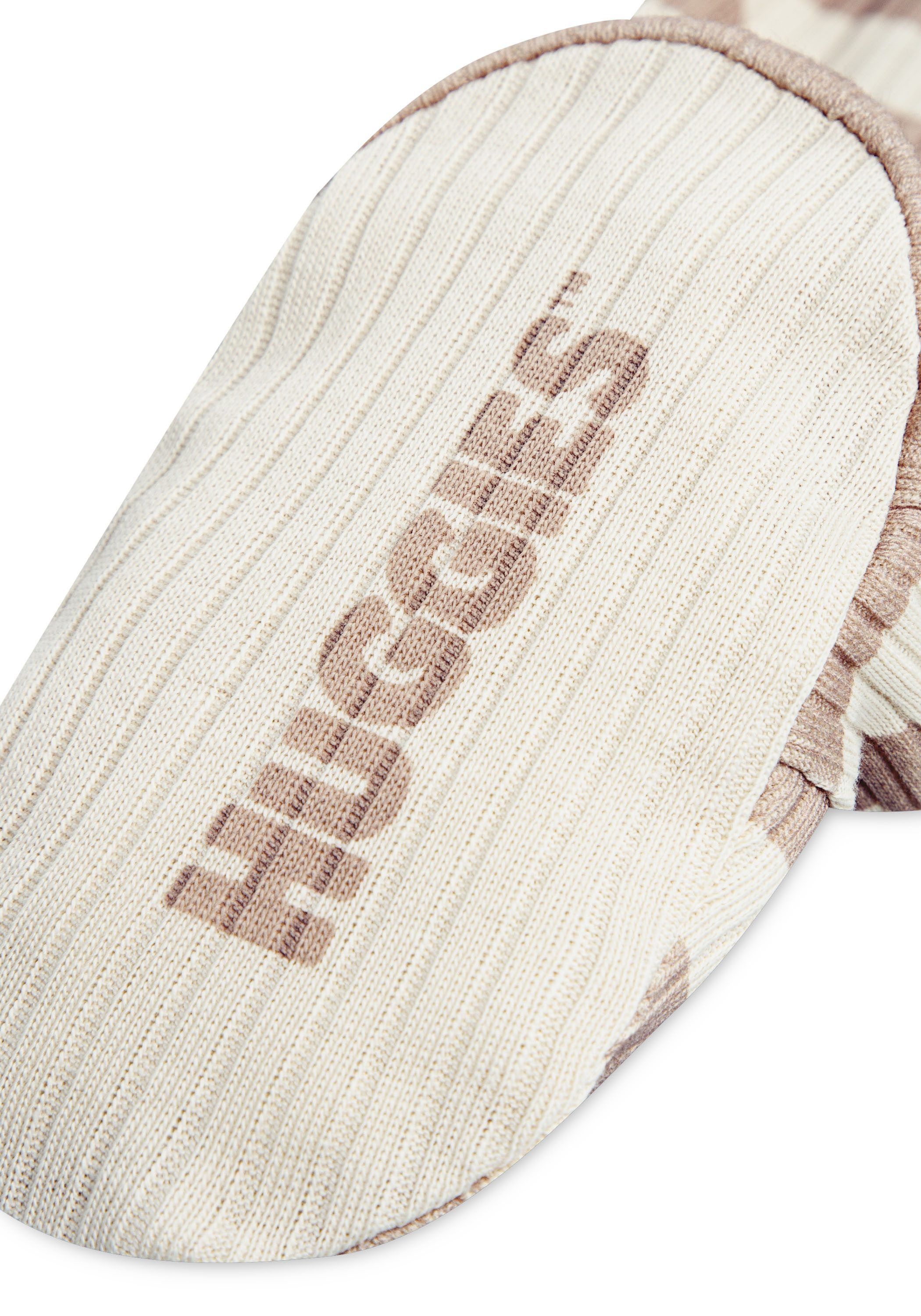 Slaaponesie HUGB FOOTED COVERALL met schattig berenborduurwerk