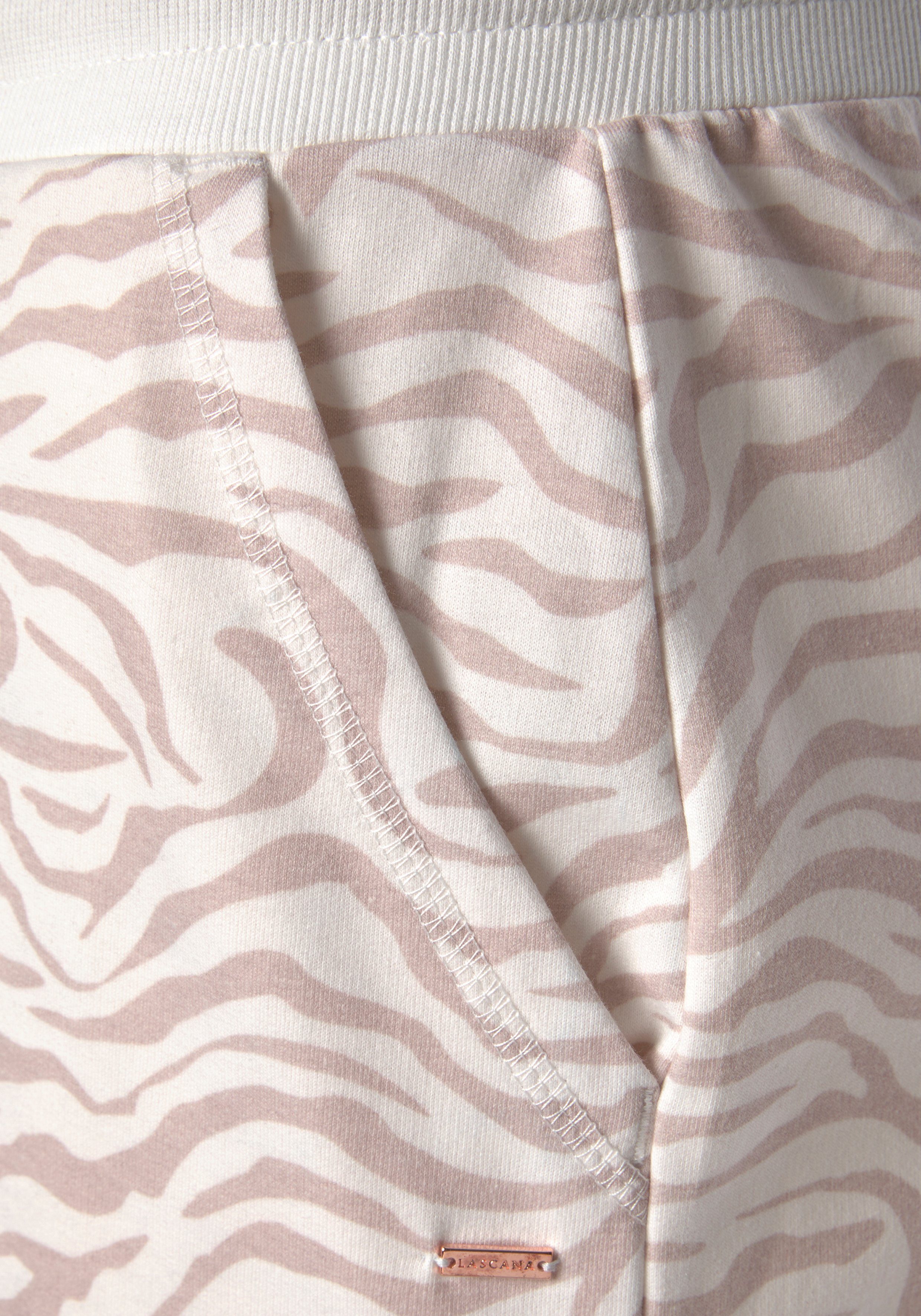 Lascana Short met ribboorden en omslagzoom